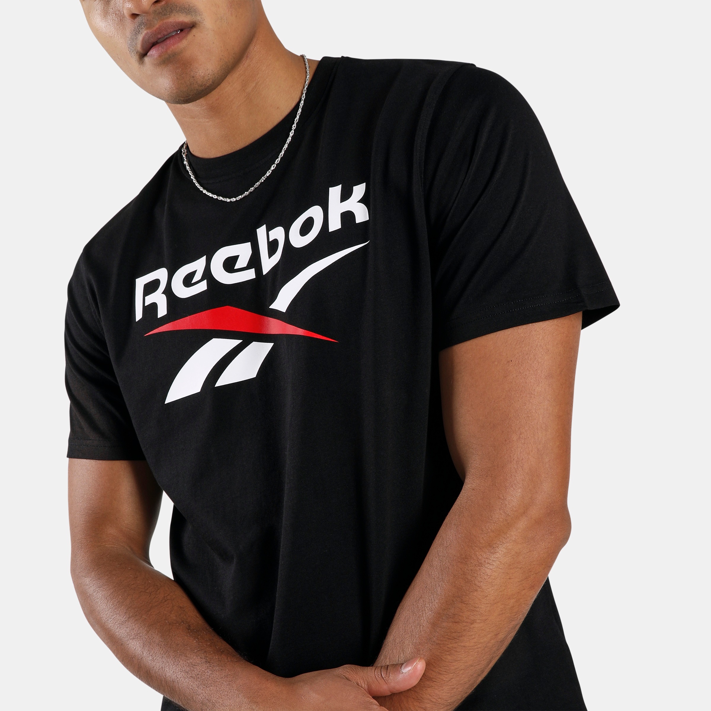 Reebok T-Shirt »BRUNO BIG LOGO CREW NECK SS TEE« Basic Passform, Kurzarm, sportliches Design, für Laufen und Fitness