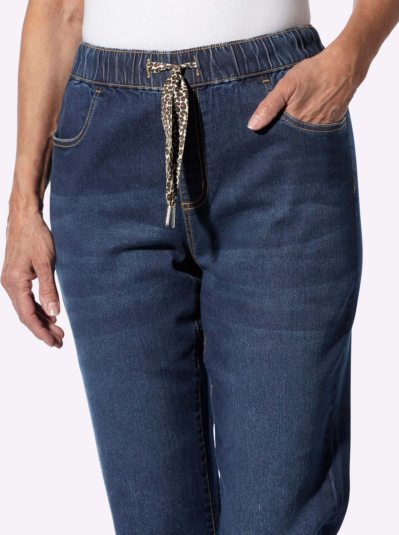 Classic Basics Schlupfjeans 1