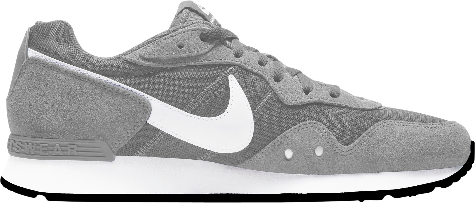 nike men's venture runner sneaker tan