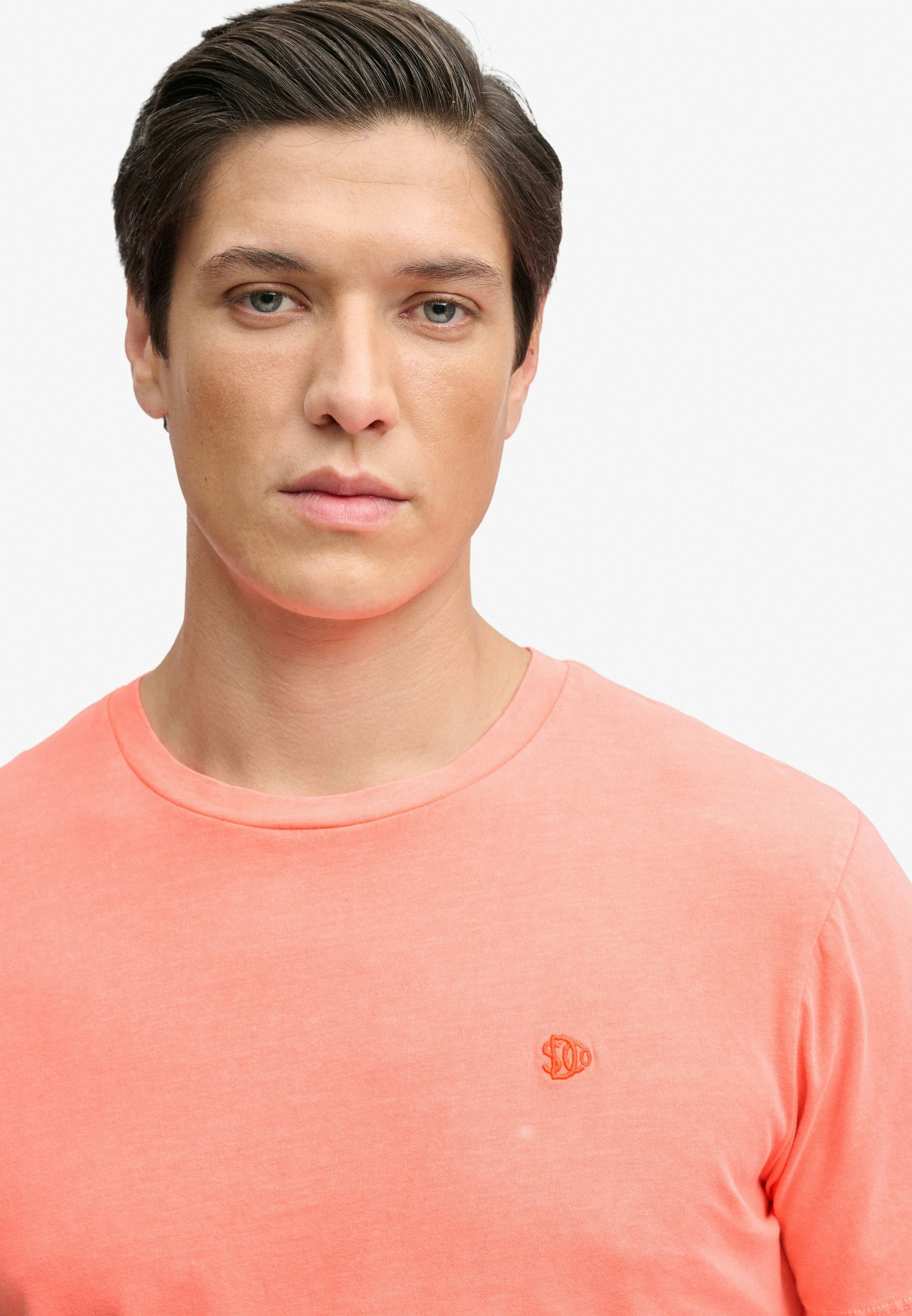 Superdry Rundhalsshirt »CLASSIC ESSENTIAL NEON TEE«