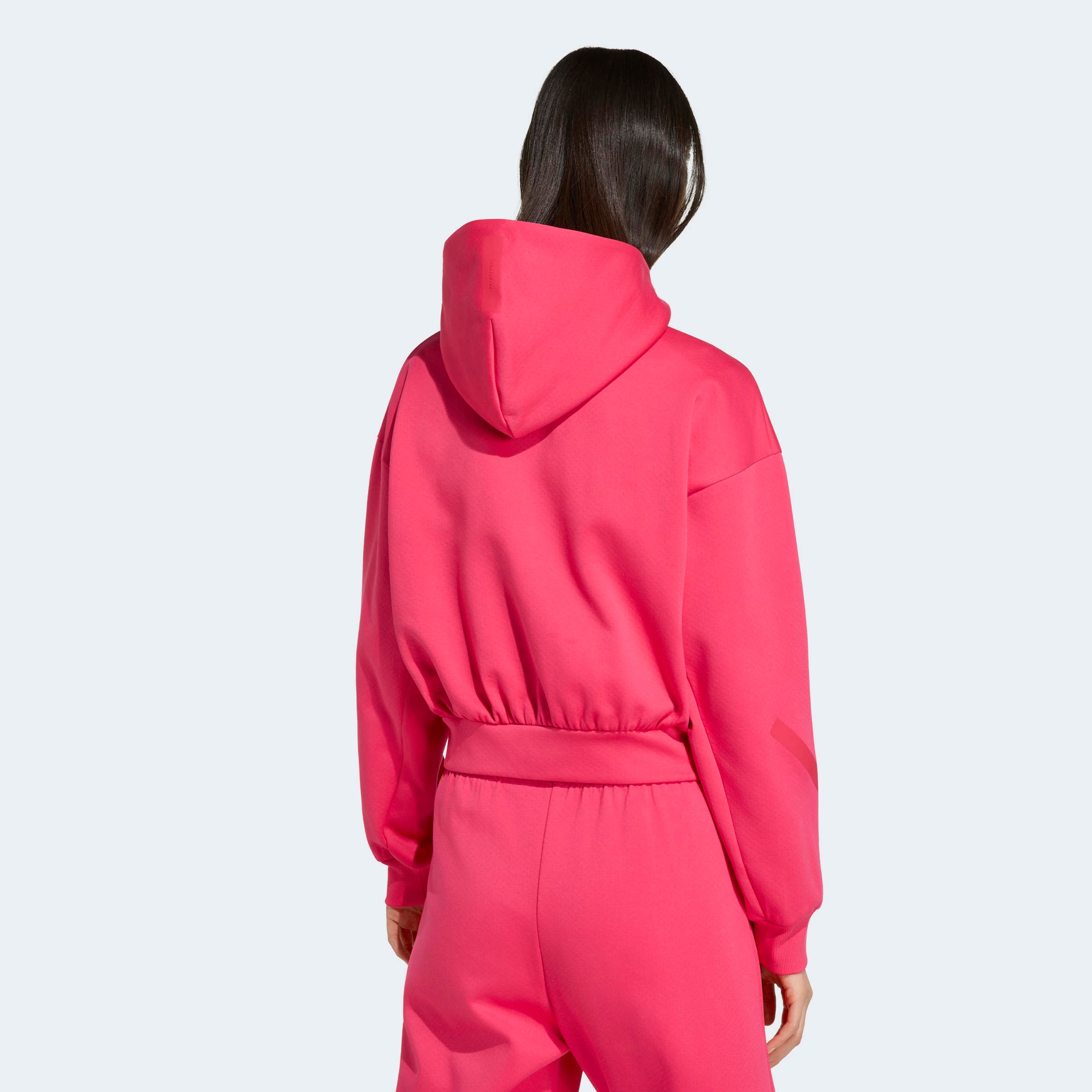 adidas Sportswear Kapuzensweatshirt »ADIDAS Z.N.E. CROPPED FULL ZIP«, mit Rundhalsausschnitt, ohne Verschluss, in normaler Länge
