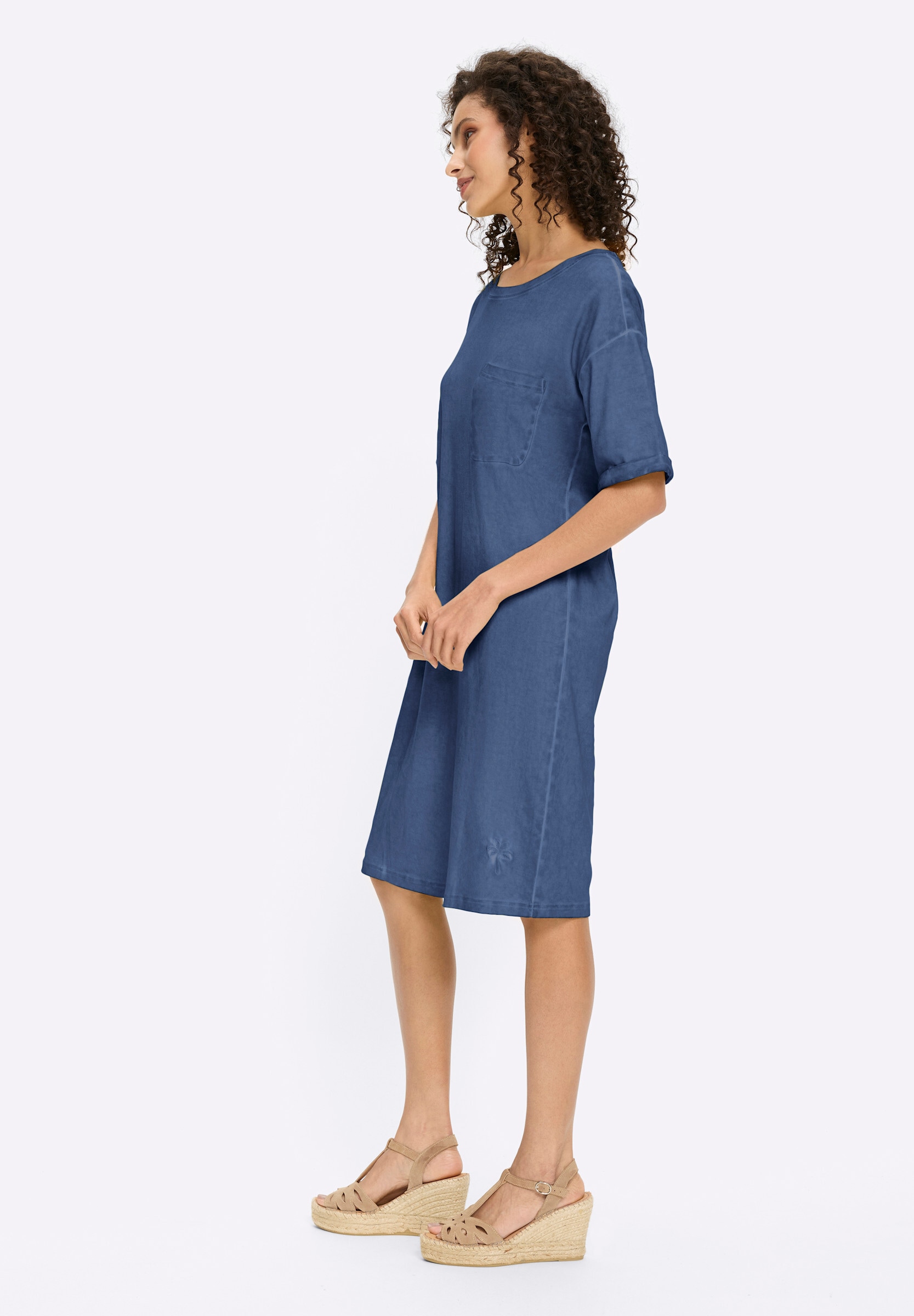 heine Shirtkleid »Jersey-Kleid Jerseykleid mit Oil-dyed-Waschung« Brusttasche