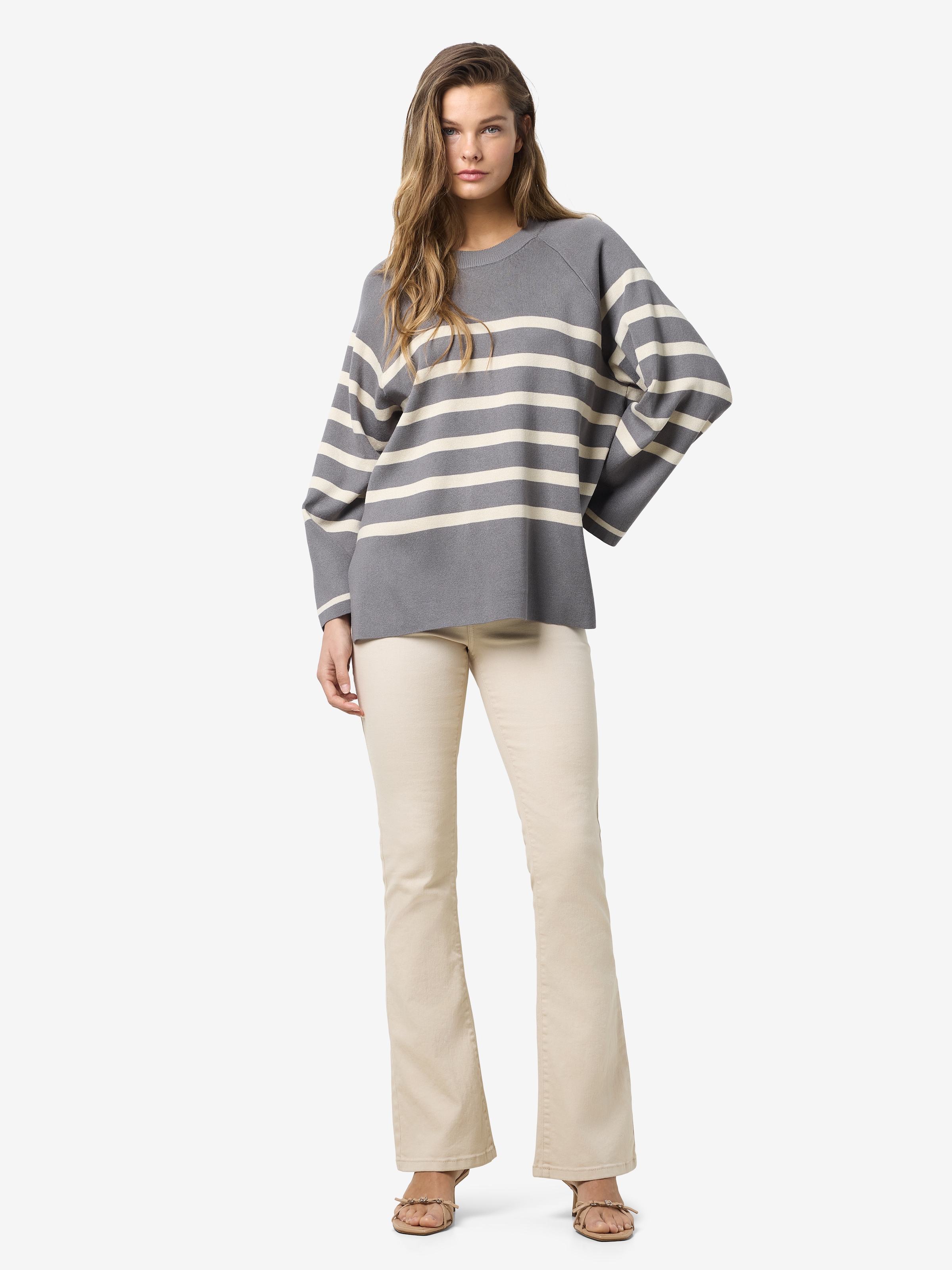 Noisy may Rundhalspullover »NMFIFI L/S O-NECK TUNIC KNIT FWD NOOS« mit All-over-Streifenmuster, Loose Fit