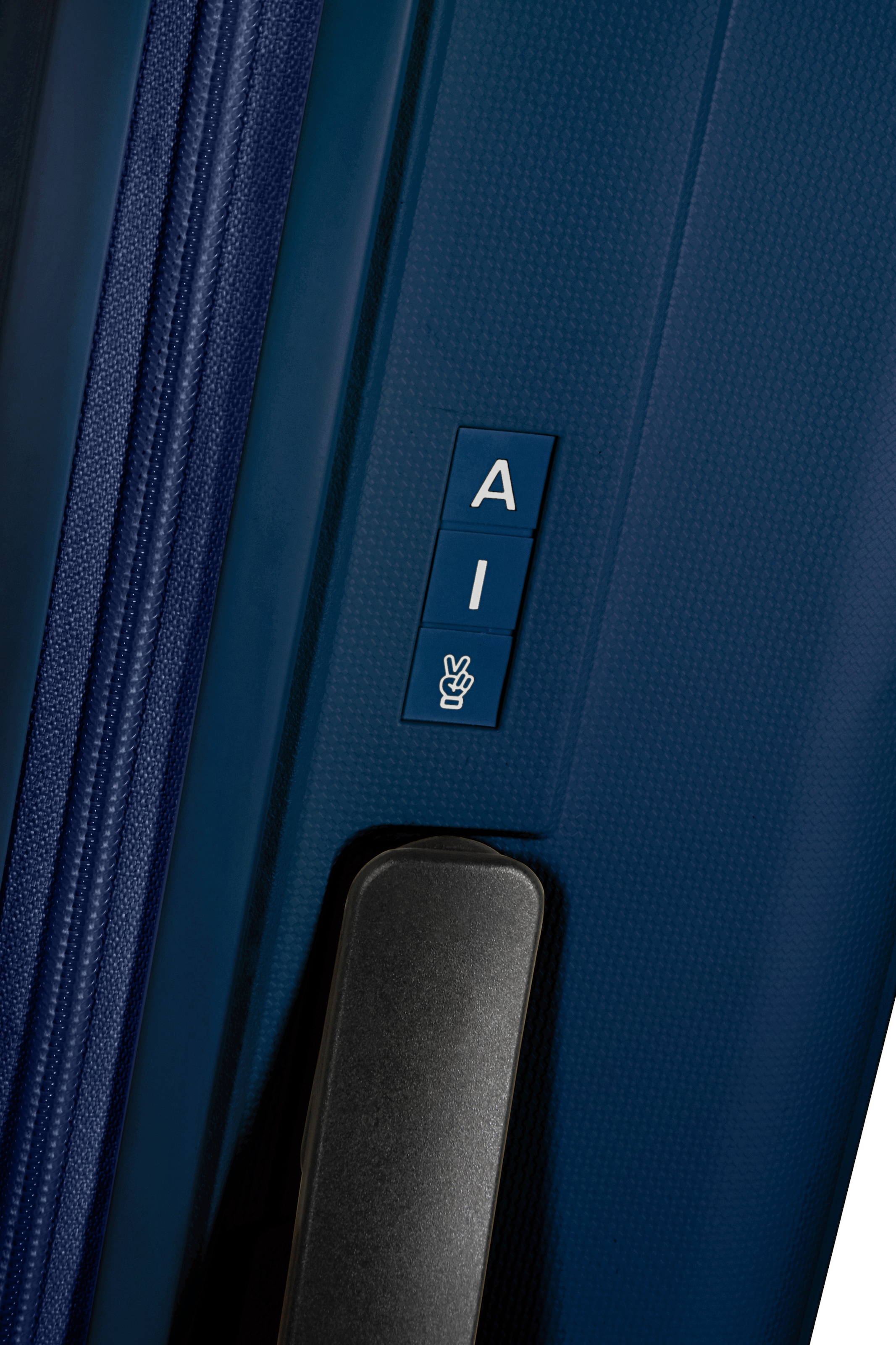 American Tourister® Hartschalen-Trolley »REJOY, verschiedene Größen und Farben«, 4 Rollen, Hartschalen-Koffer personalisierbar versenktes TSA-Schloss