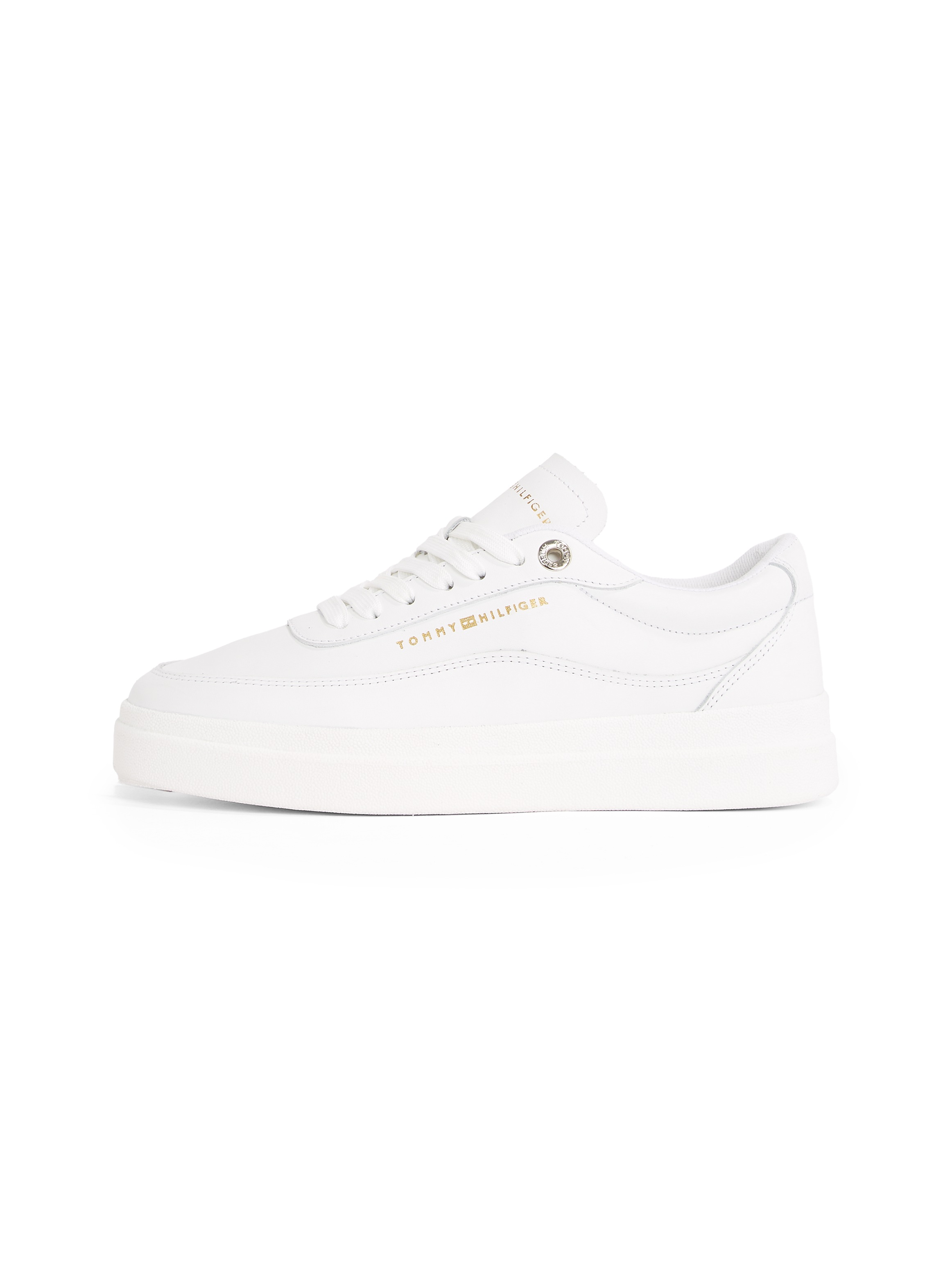 Tommy Hilfiger Plateausneaker »MODERN COURT SNEAKER LTHR«, Freizeitschuh, Halbschuh, Schnürschuh mit Kontrast-Logo