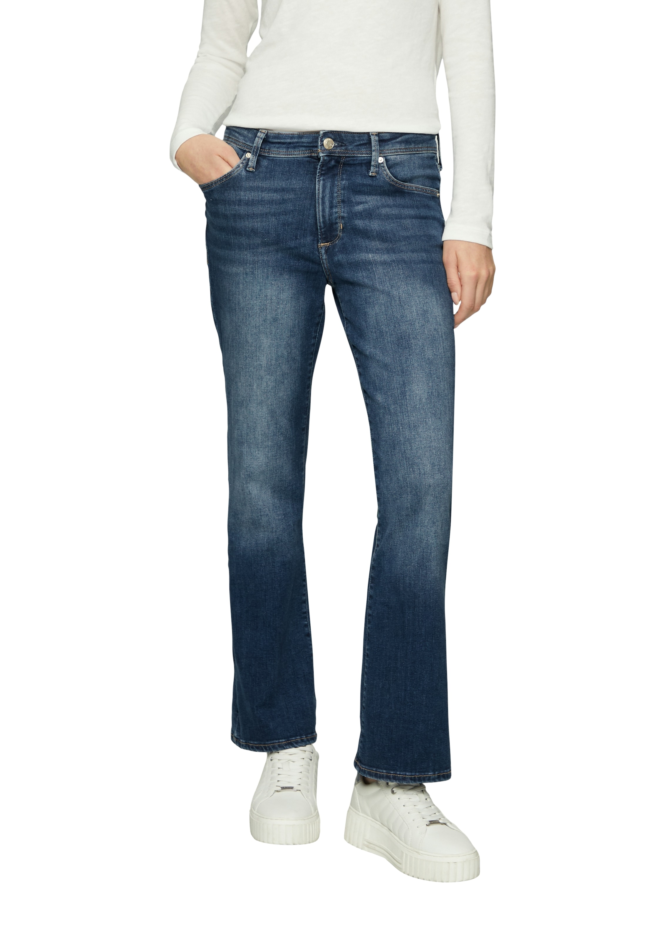 s.Oliver Bootcut-Jeans »BEVERLY«, in Stretch-Qualität, mit Nieten an den Taschen