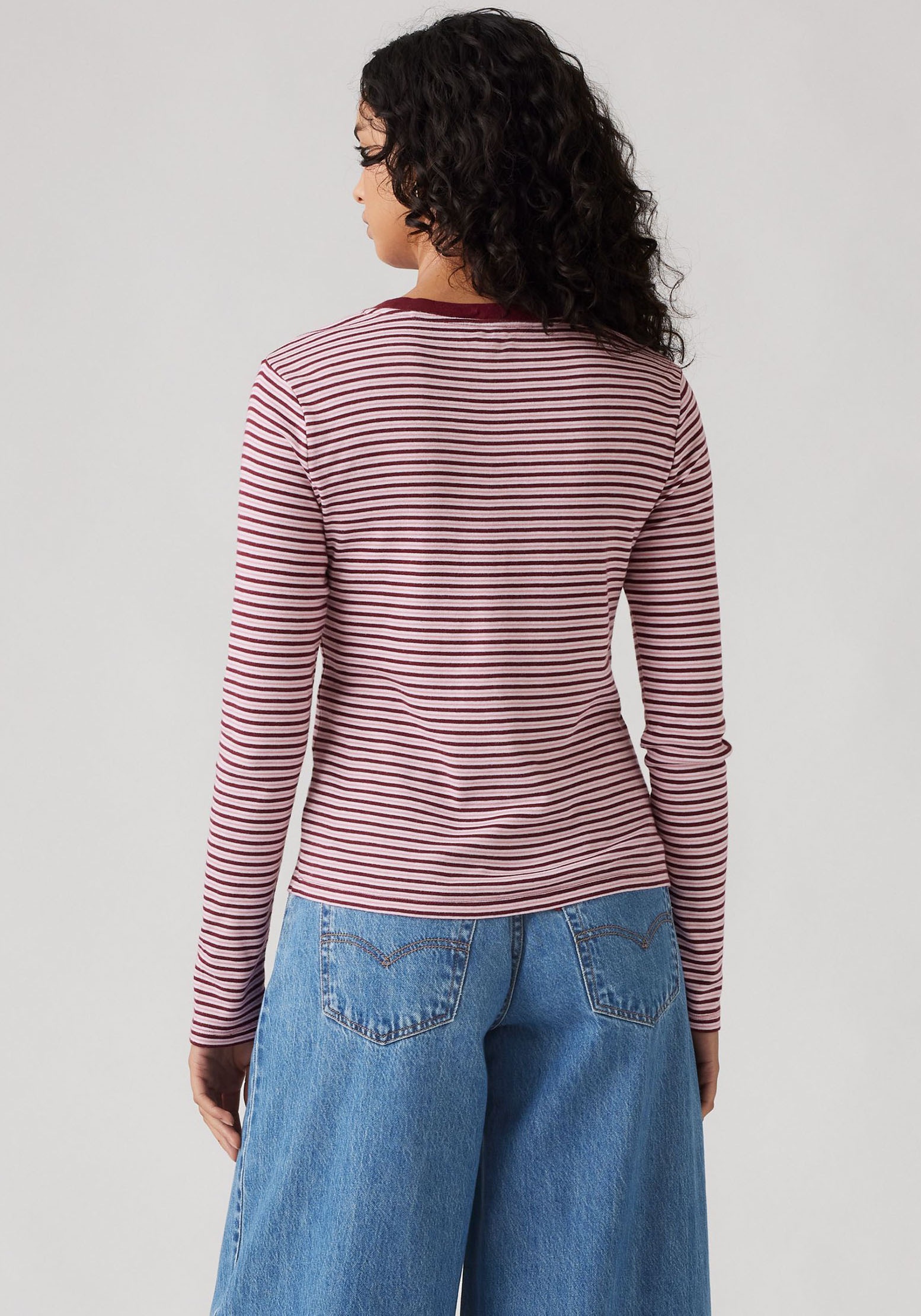 Levi's® Langarmshirt »ESSENTIAL HM LS TEE«, mit Streifen