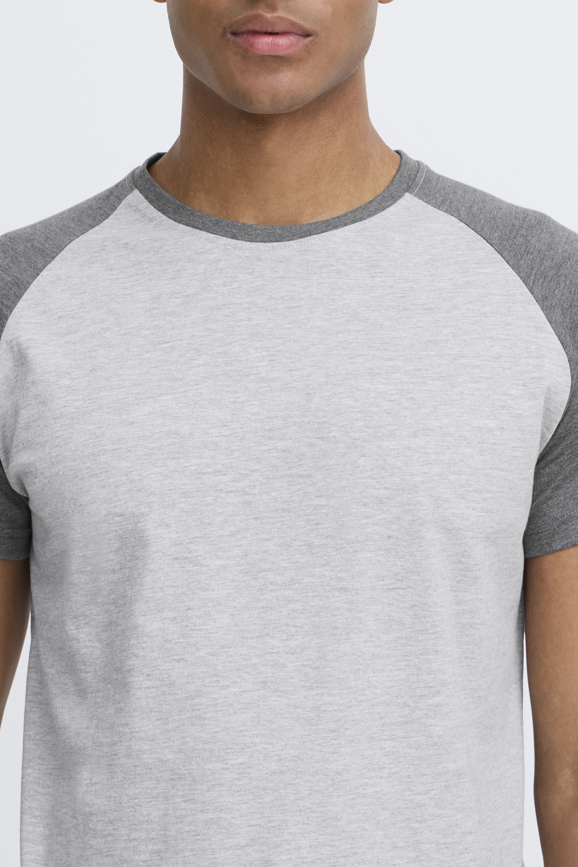 !Solid Rundhalsshirt »Rundhalsshirt SDBastian«