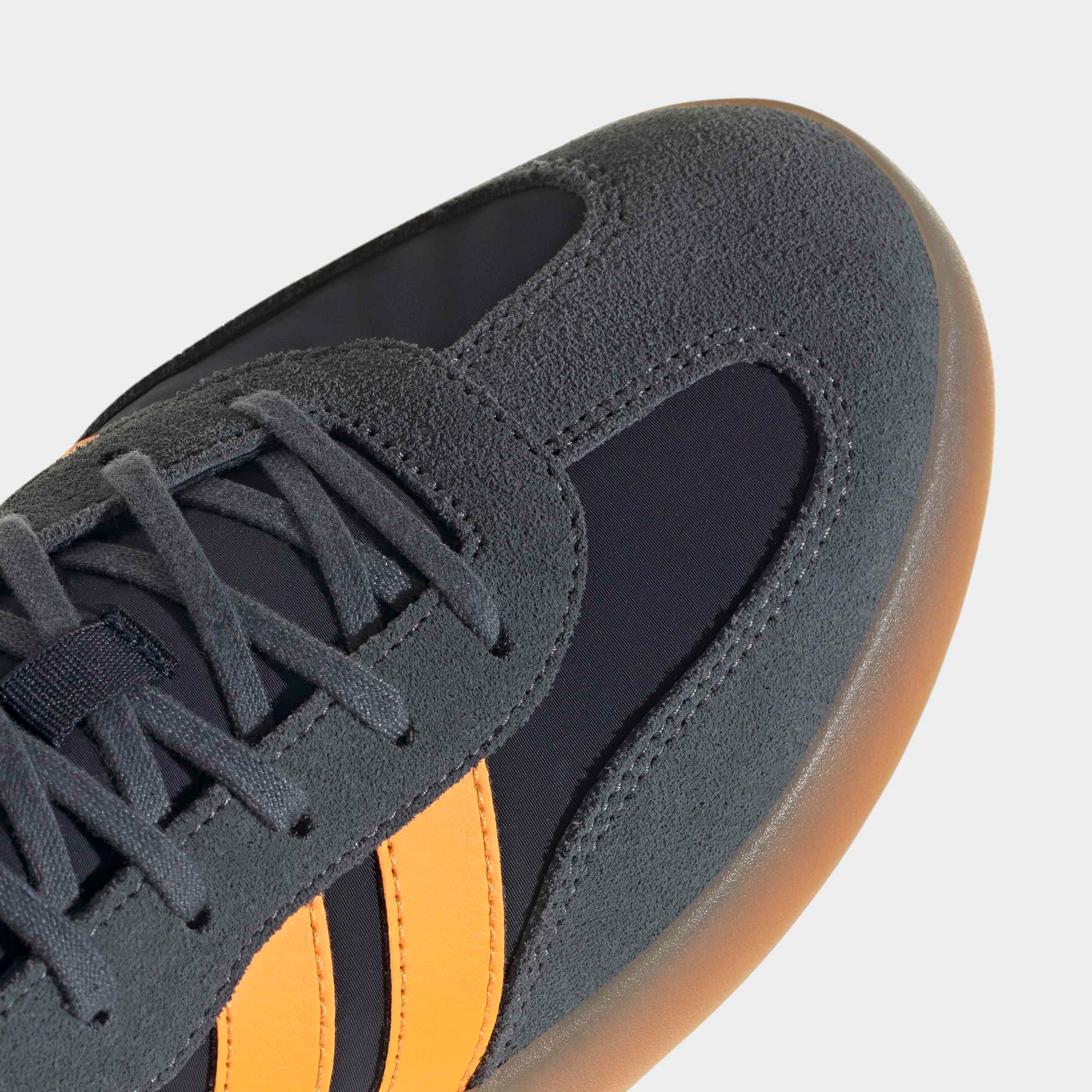 adidas Sportswear Sneaker »BARREDA DECODE«  inspiriert vom Design des adidas handball spezial