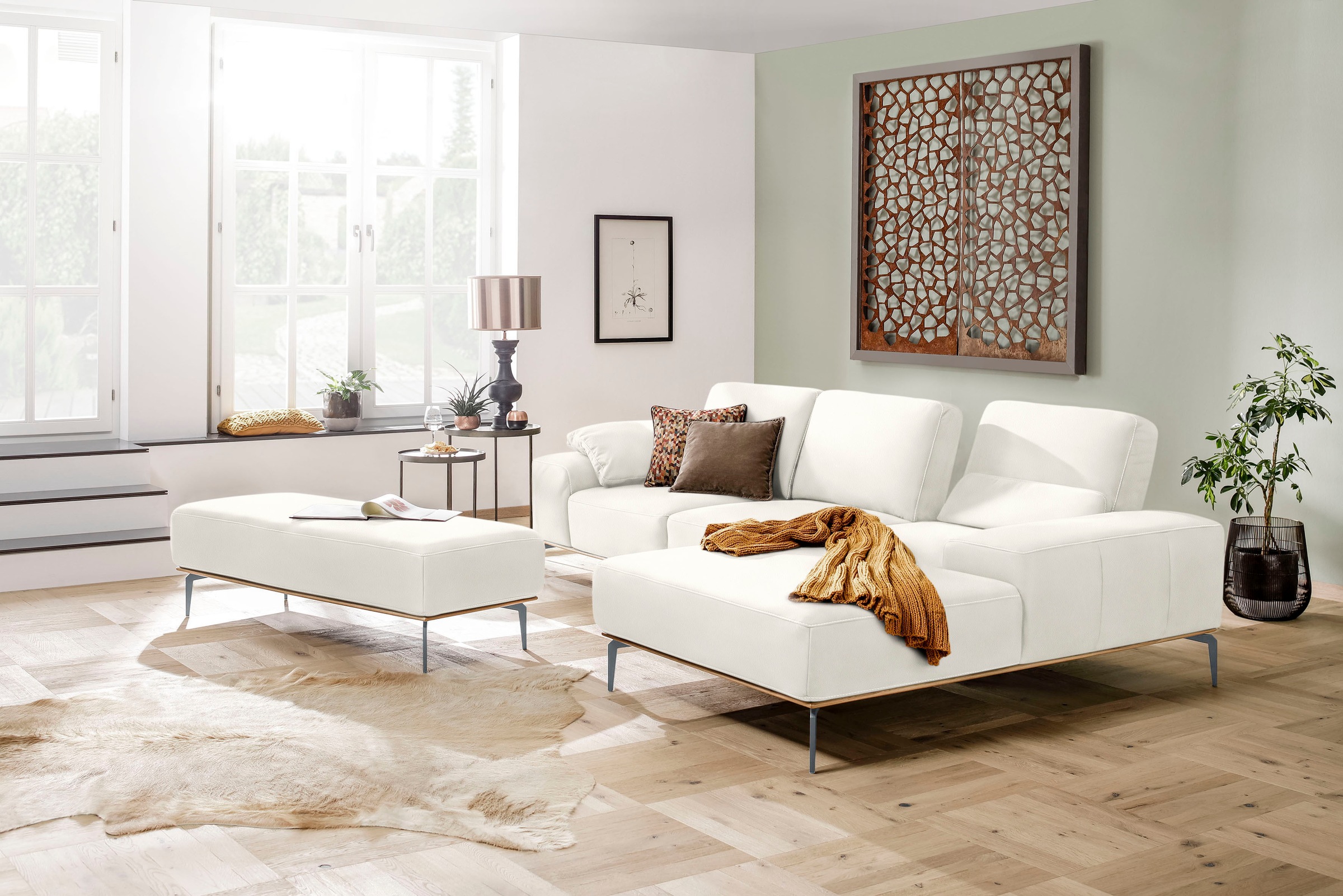 W.SCHILLIG Ecksofa »run, Designsofa mit tollem Sitzkomfort, bequem, L-Form«, mit elegantem Holzsockel, Füße in Silber matt, Breite 299 cm