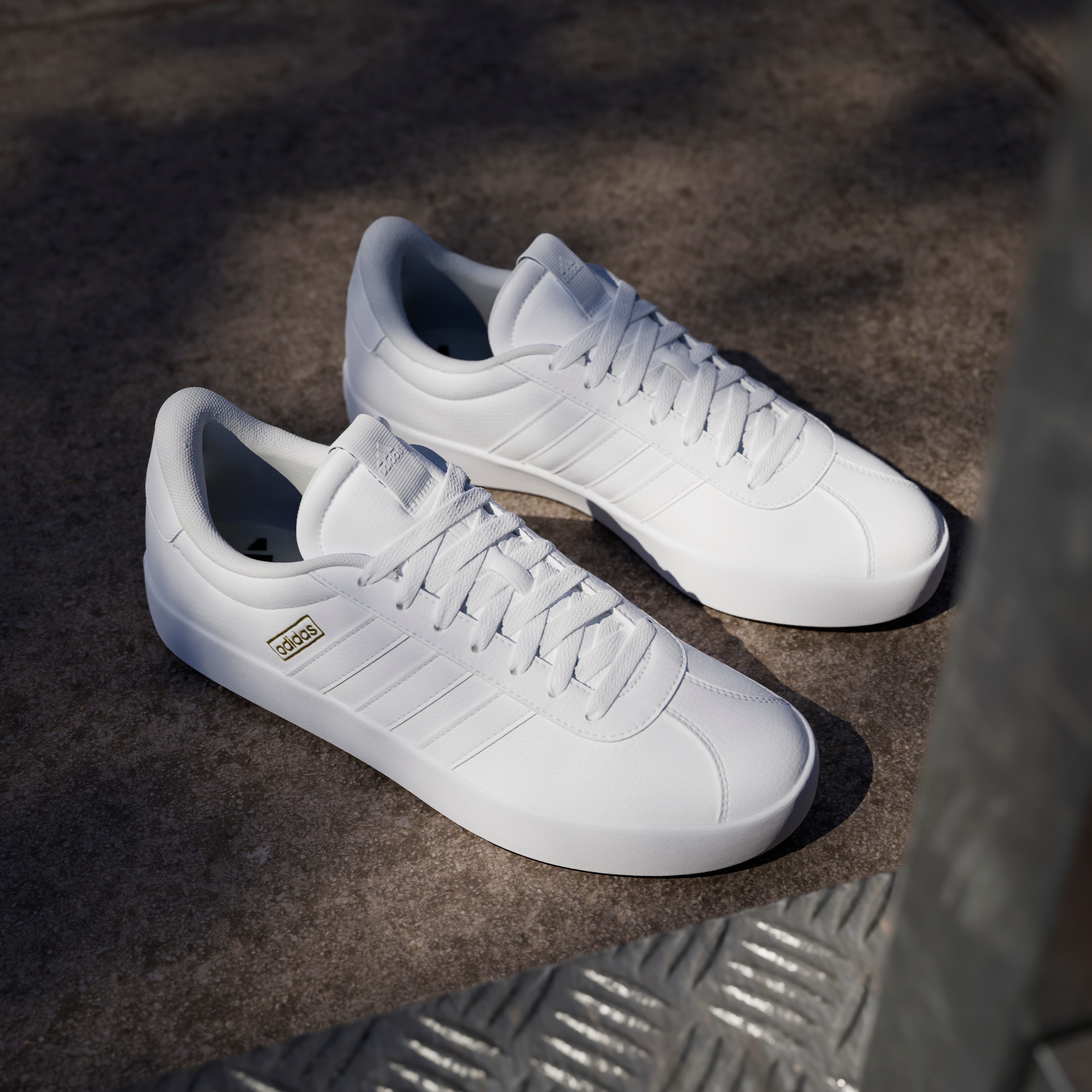 adidas Sportswear Sneaker »VL COURT 3.0«, inspiriert vom Design des adidas samba