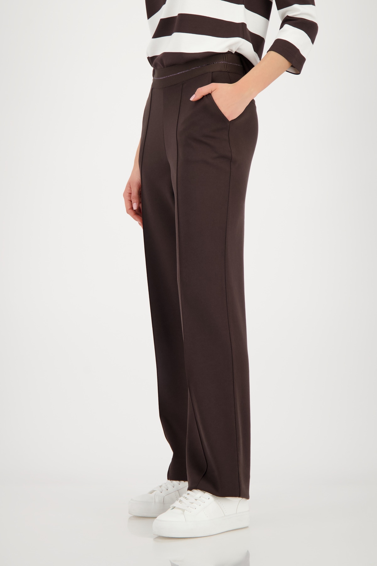 Monari Jogger Pants »Basic Lurex«  elastischer Bund mit Glitzerstreifen, Straight Fit