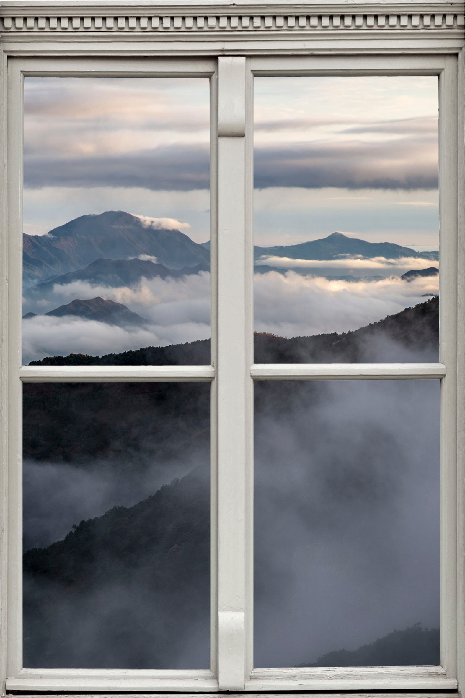 queence Wandsticker »Nebelige Berge«