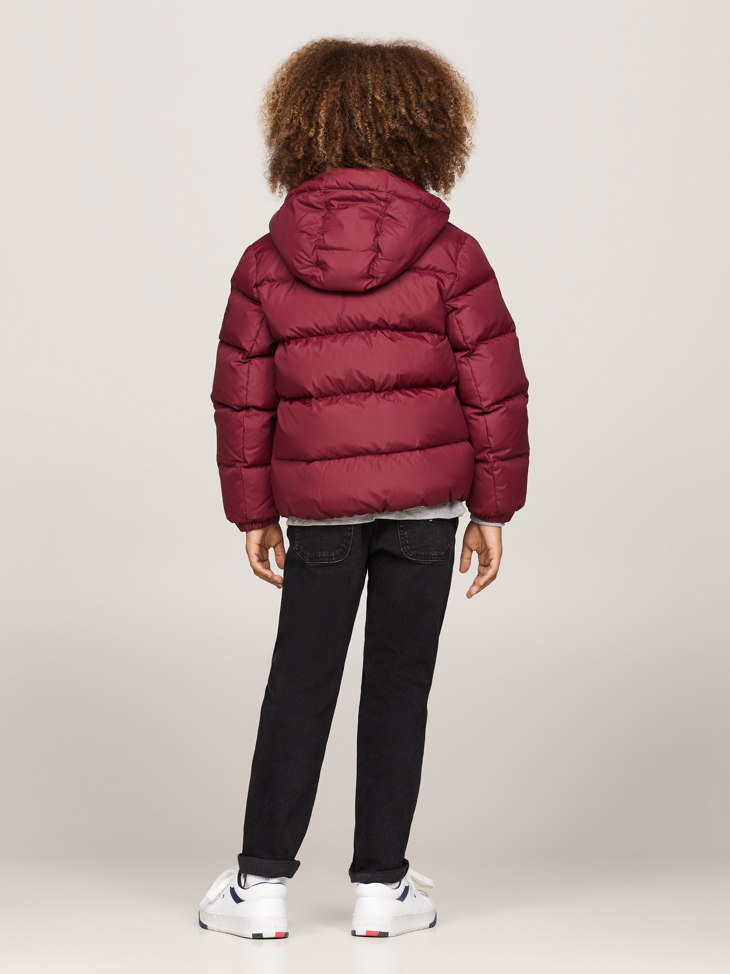 Tommy Hilfiger Steppjacke »ESSENTIAL JACKET«, mit Kapuze, mit Logo-Patch