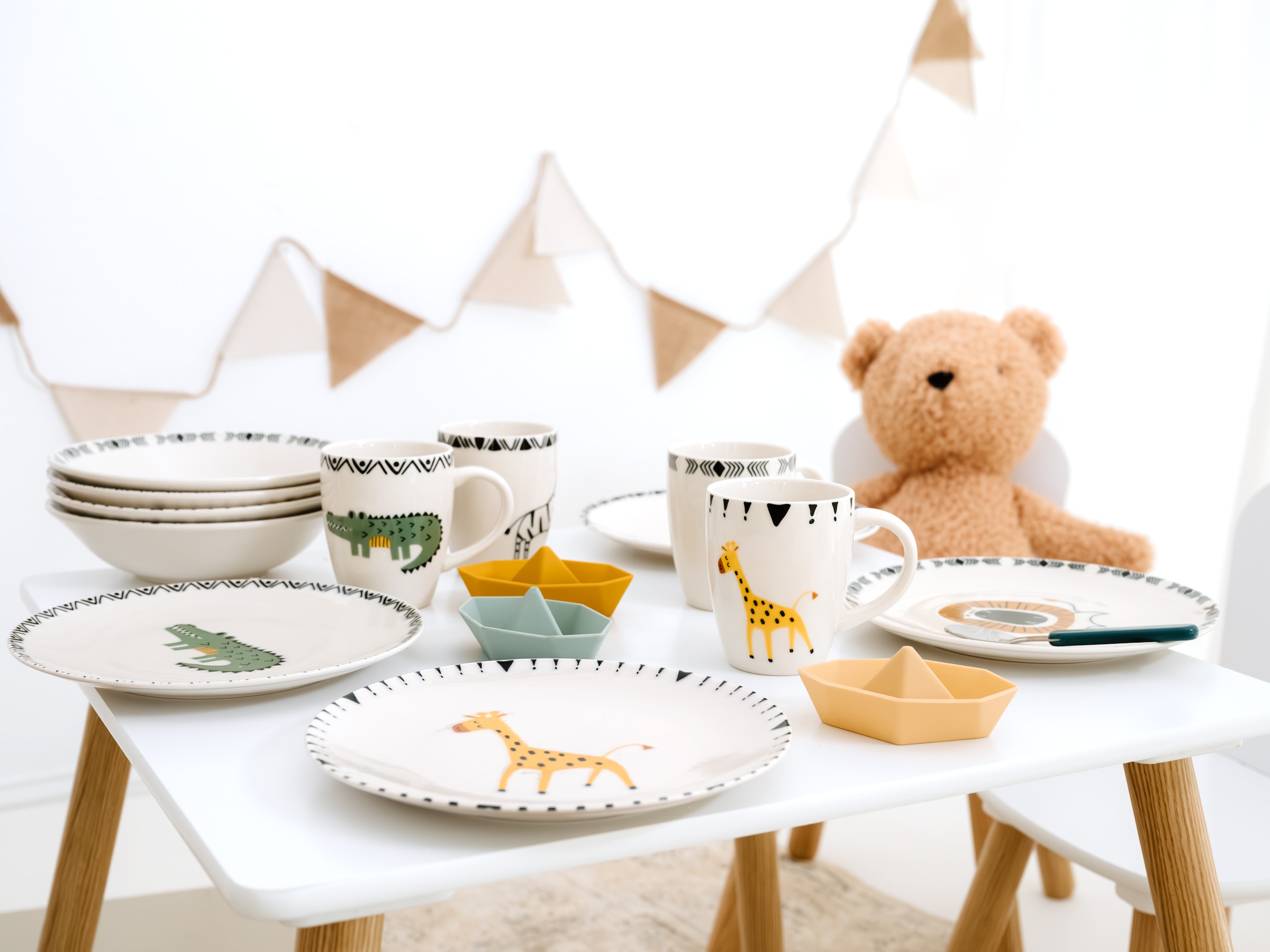 CreaTable Kindergeschirr-Set »Safari Krokodil, Kinder Set 3-tlg.« gezeichnete Tiermotive, skandinavischer Stil, Ethno-Style Motive