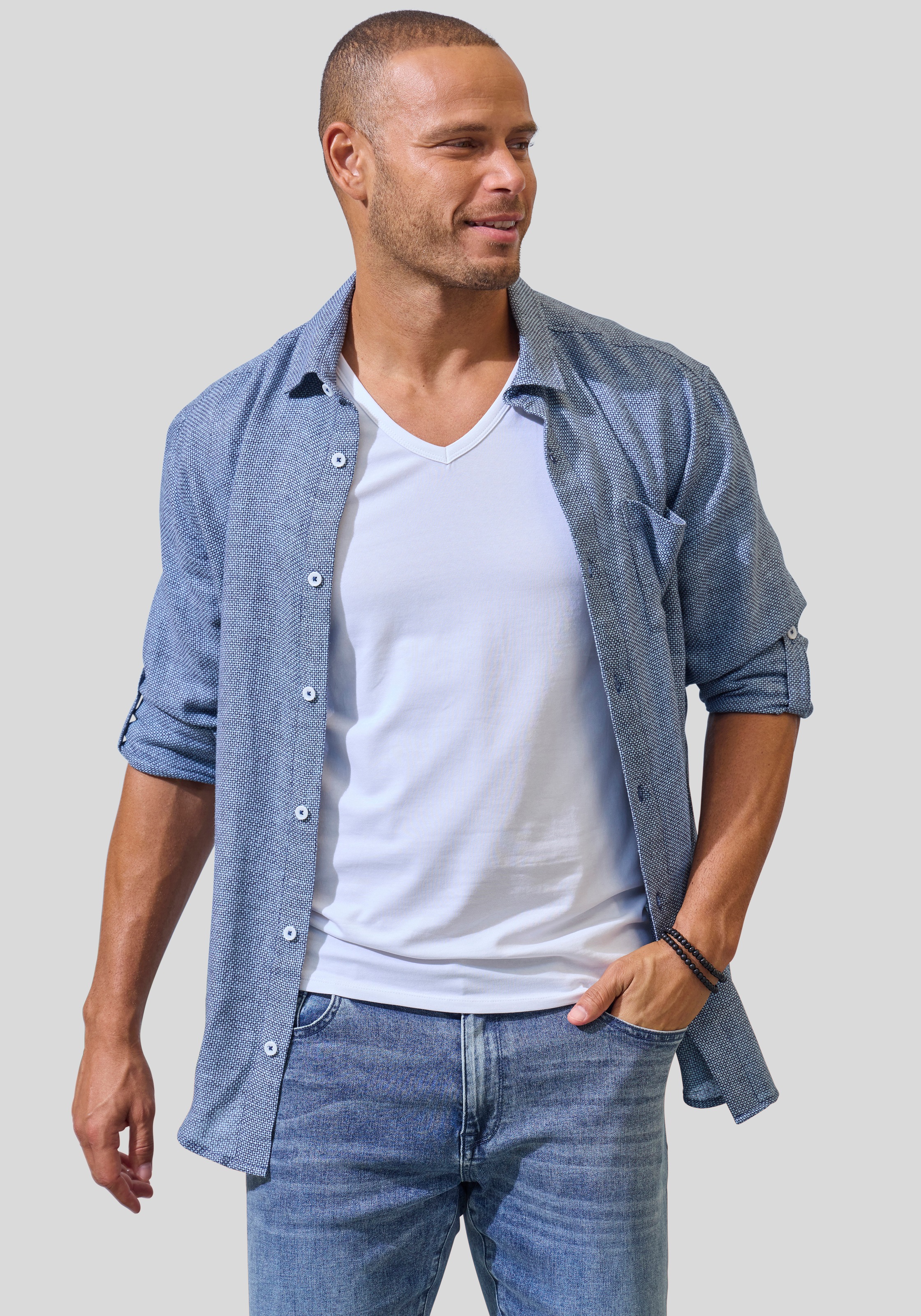 John Devin T-Shirt »mit tiefem V-Ausschnitt, V-neck Shirt« 3er-Pack,  aus elastischer Baumwollqualität