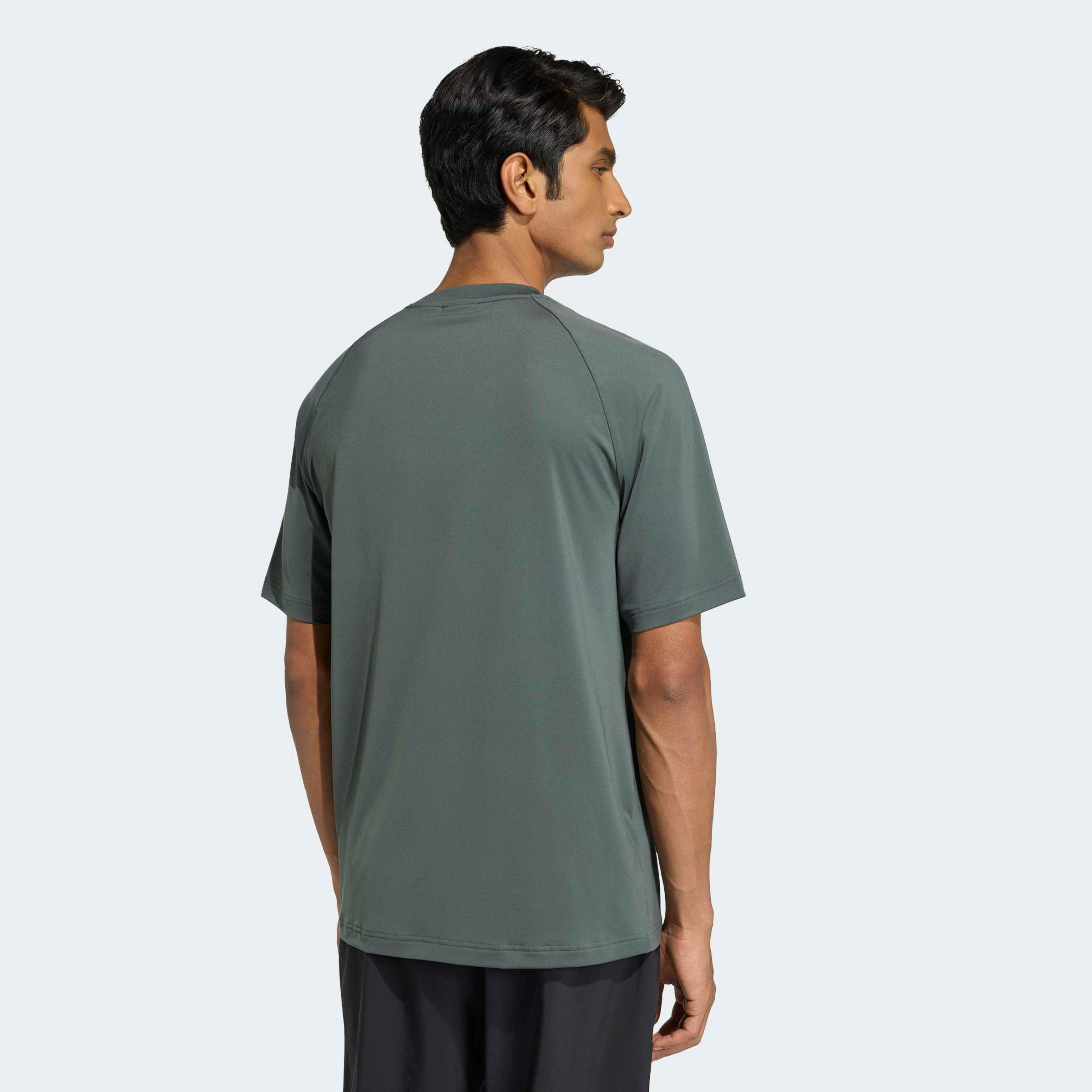adidas Originals T-Shirt »TECH ESS POLY T«