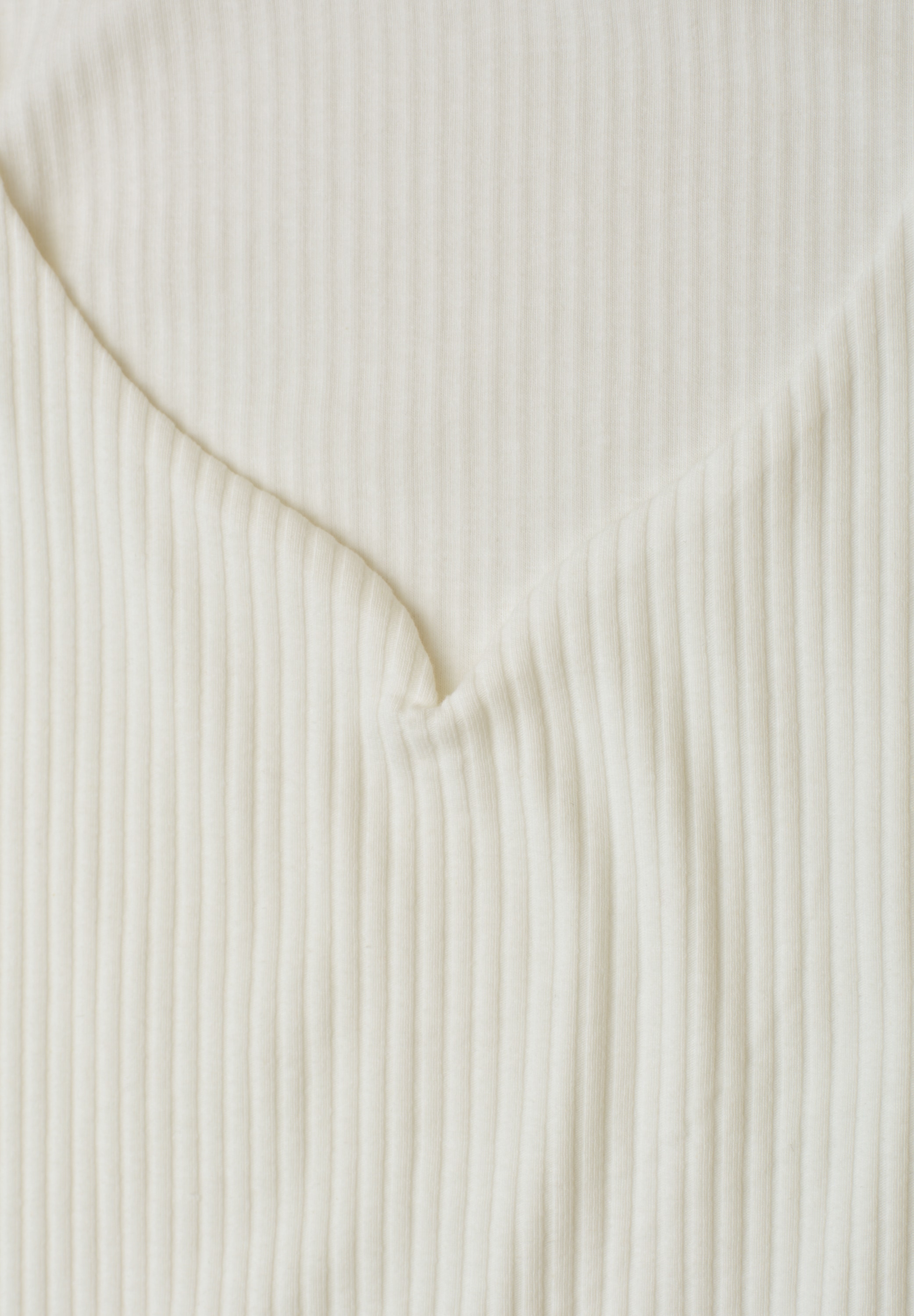 STREET ONE Ripptanktop »Style Gania« Sommer-Top mit Herzausschnitt