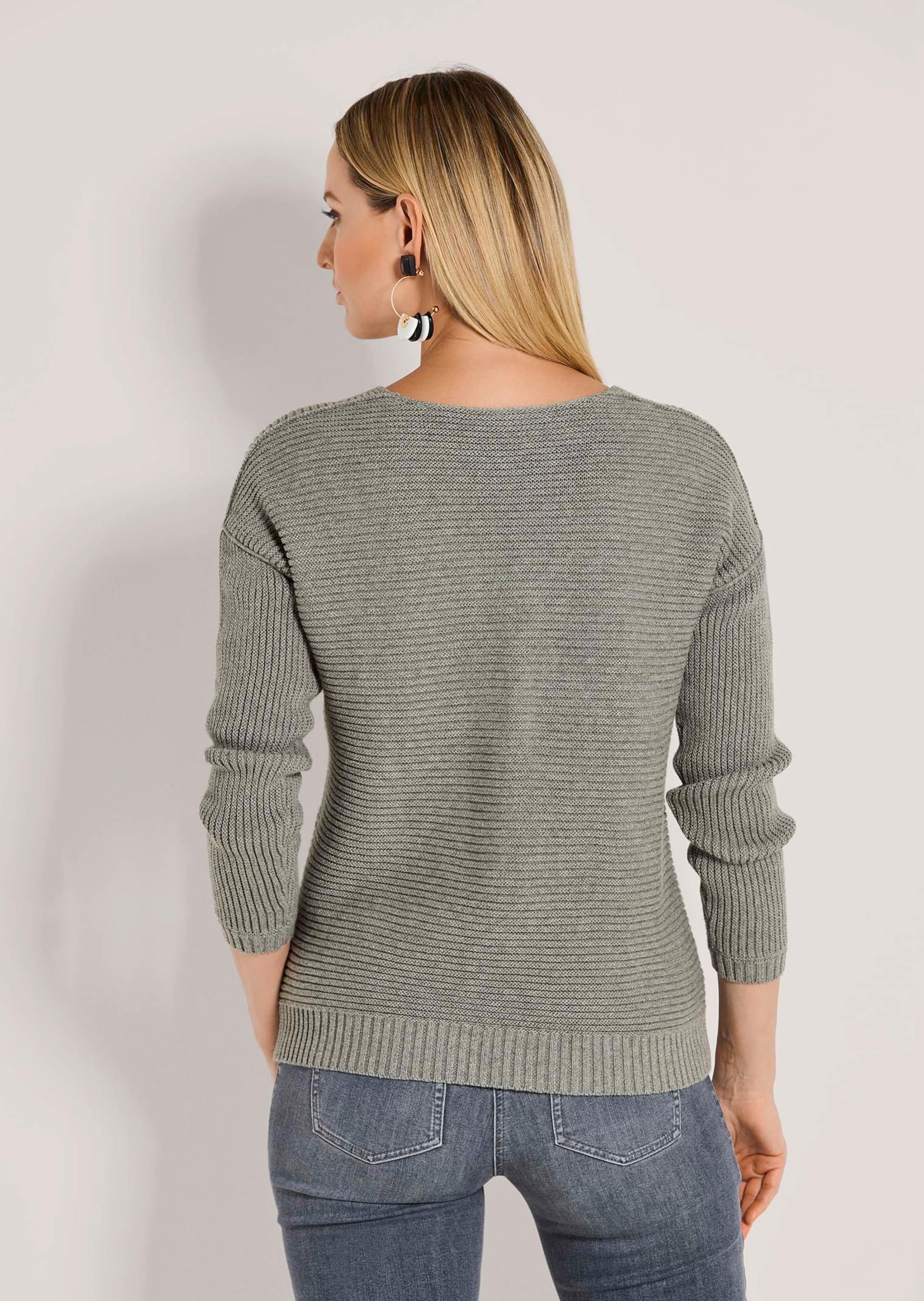 MADELEINE Longpullover »Pullover Langarm-Pullover mit V-Ausschnitt«