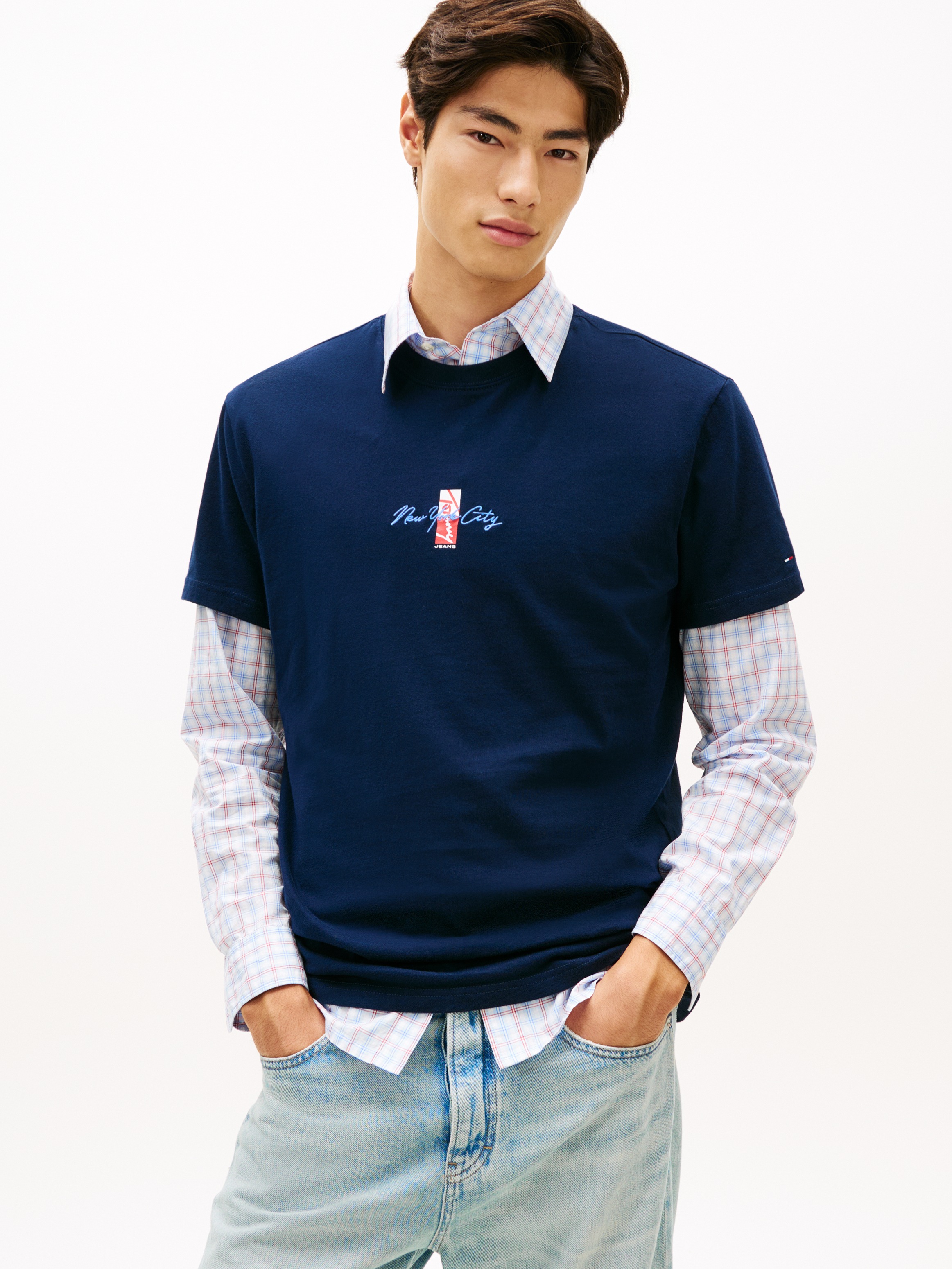 Tommy Jeans T-Shirt »TJM REGULAR SIGN BLOCK« Regular fit mit Rundhalsausschnitt