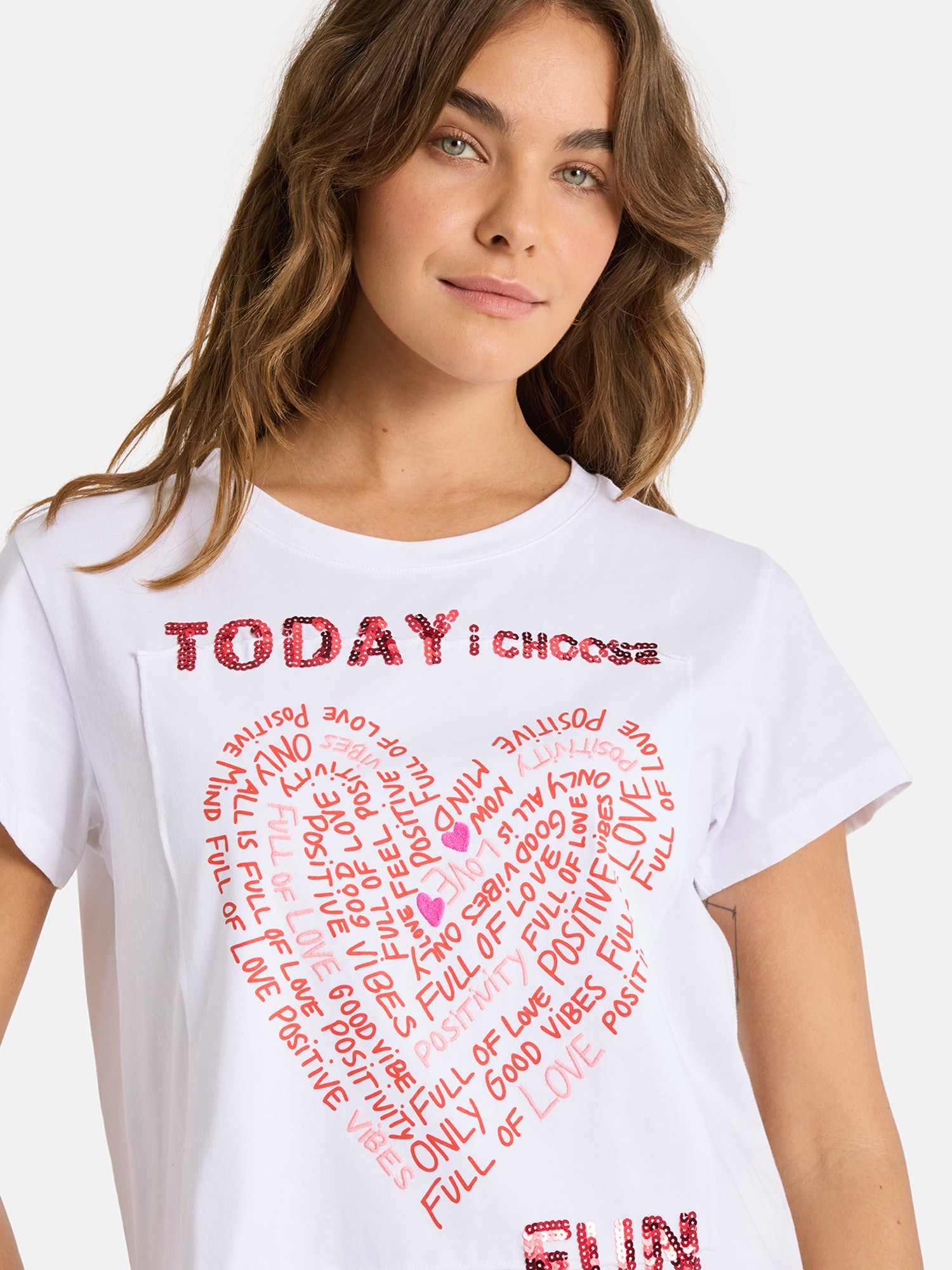 Lieblingsstück T-Shirt »CleoL« mit Print & Paillettenbesatz vorn