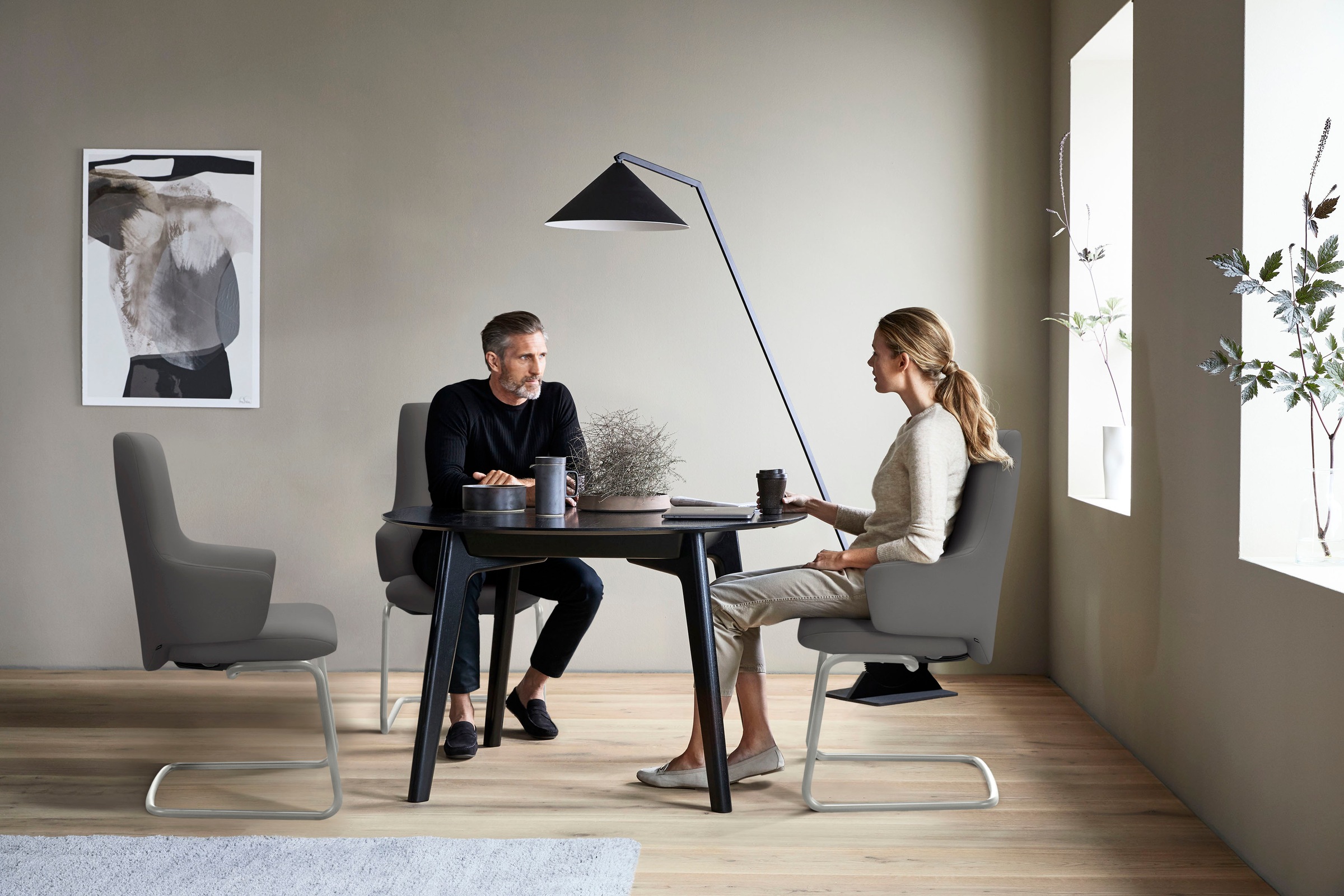 Stressless® Polsterstuhl »Laurel«, Leder PALOMA, High Back mit Armlehne, Größe L, mit Beinen aus Stahl in Schwarz matt