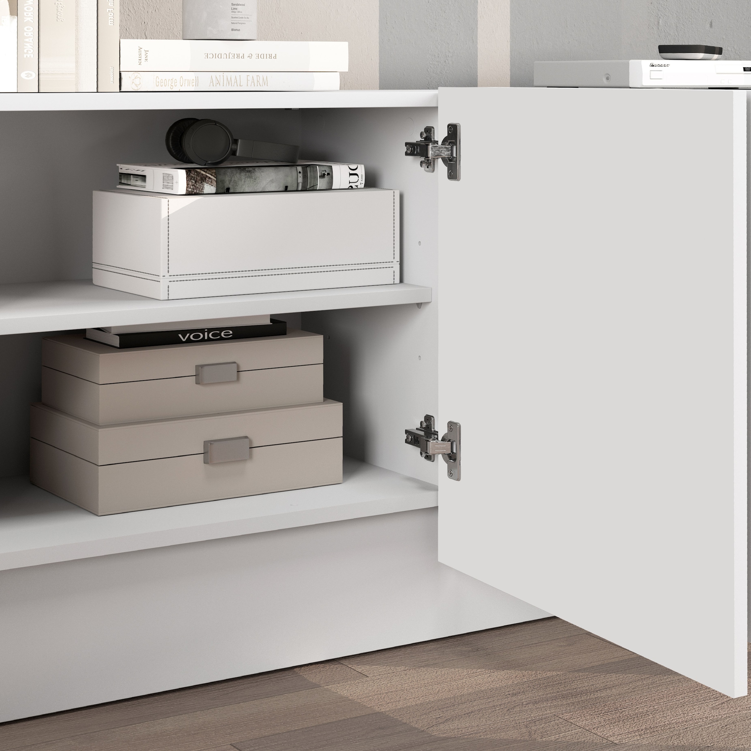 INOSIGN Lowboard »VELA, Höhe 60 cm, Breite 225 cm,Design mit schrägen Türen«, (1 St.), Made in Italy, Maße-B/T/H: 225x35x60, Lowboard, TV-Board, TV-Kommode