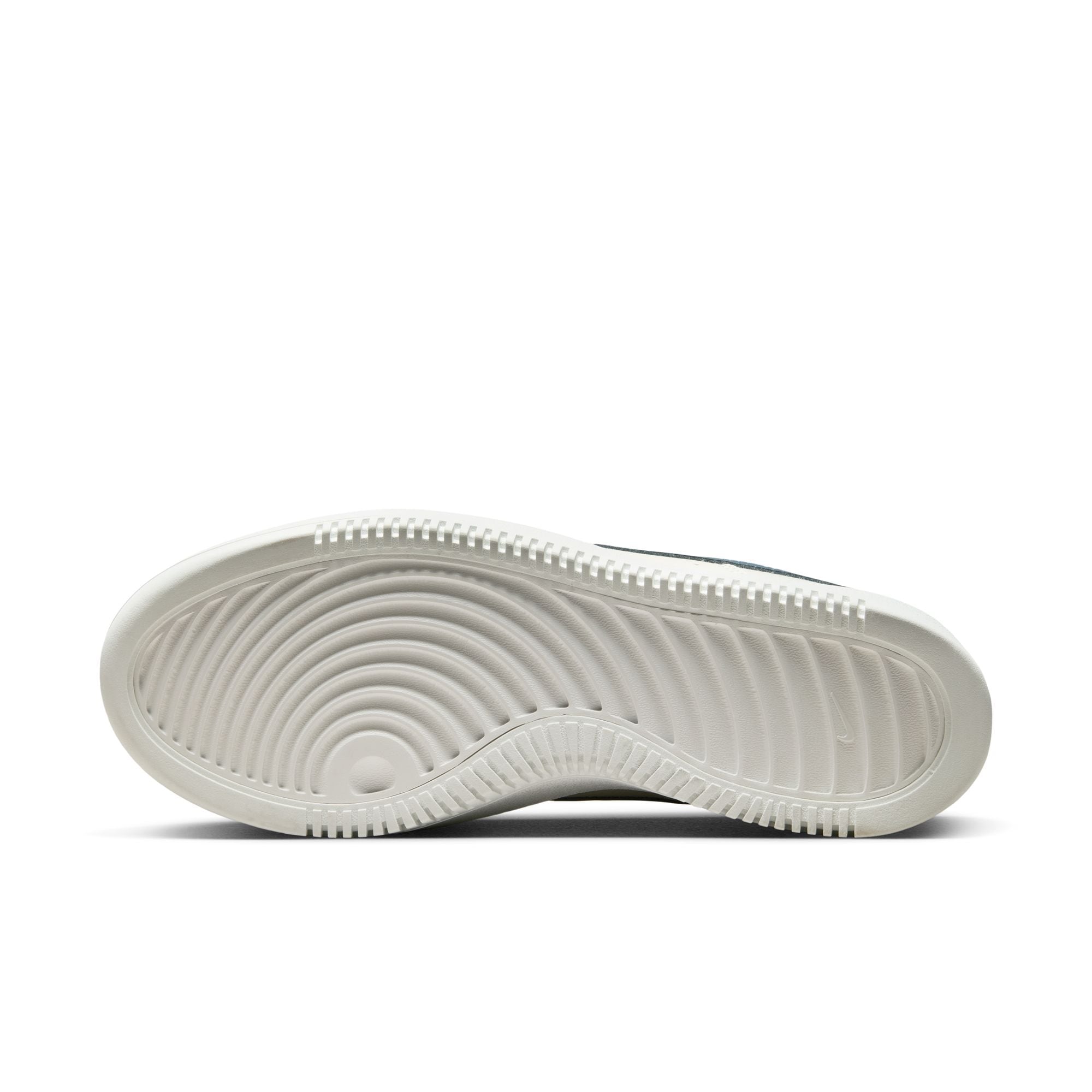 Nike Sportswear Sneaker »COURT VISION ALTA«, Design auf den Spuren des Air Force 1