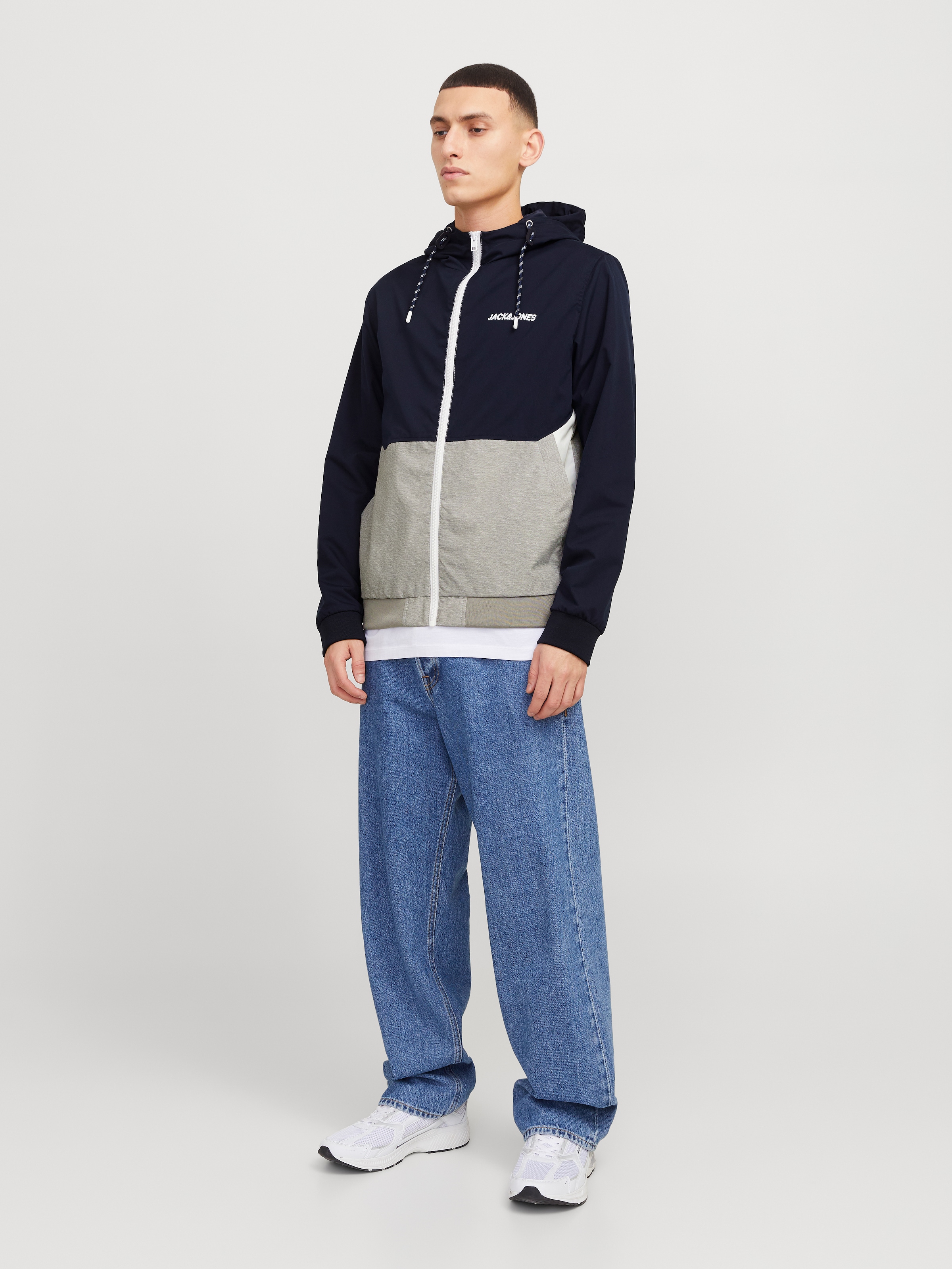 Jack & Jones Blouson »JJERUSH HOOD BOMBER NOOS«, mit Kapuze, mit Logo Schriftzug