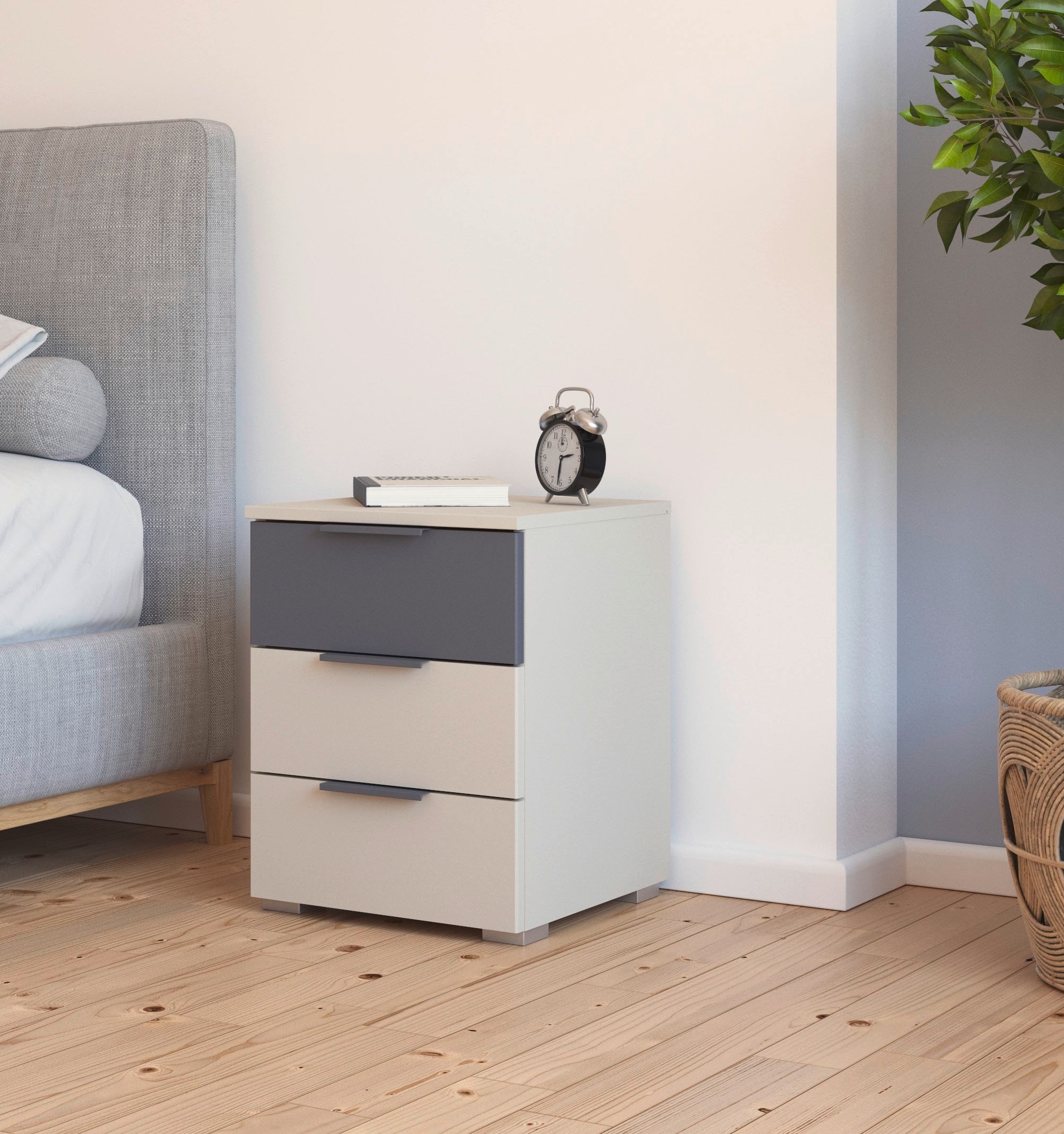 rauch Nachtkommode »Nachttisch-Set Nachtkonsole Beistelltisch Kommode Sideboard SAJO« Set, 2 Stk. tlg. mit 3 Schubladen, obere Schublade farblich abgesetzt MADE IN GERMANY