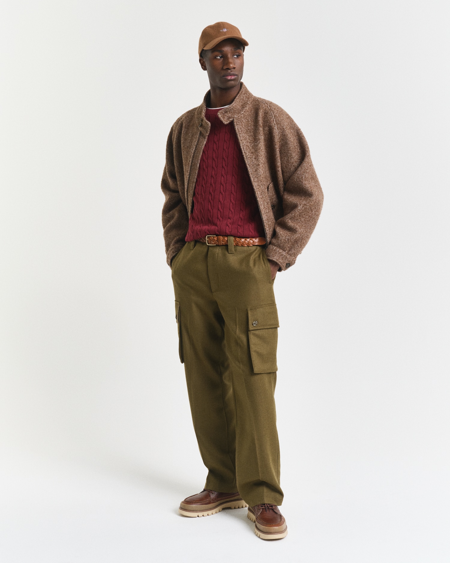 Gant Strickpullover »COTTON CABLE C-NECK«, mit Wappen-Logostickerei auf der Brust