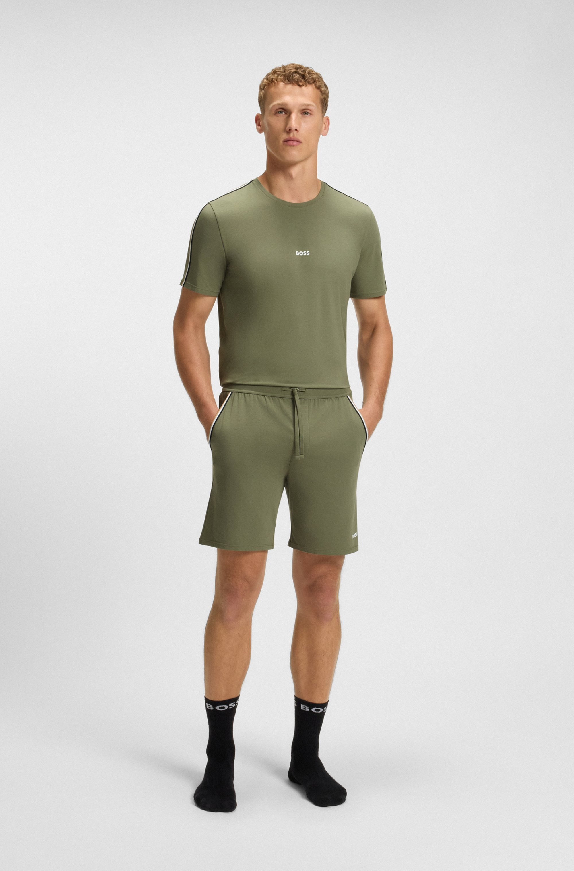 BOSS Pyjamashorts »Unique«, aus elastischer Baumwolle mit Tape-Details