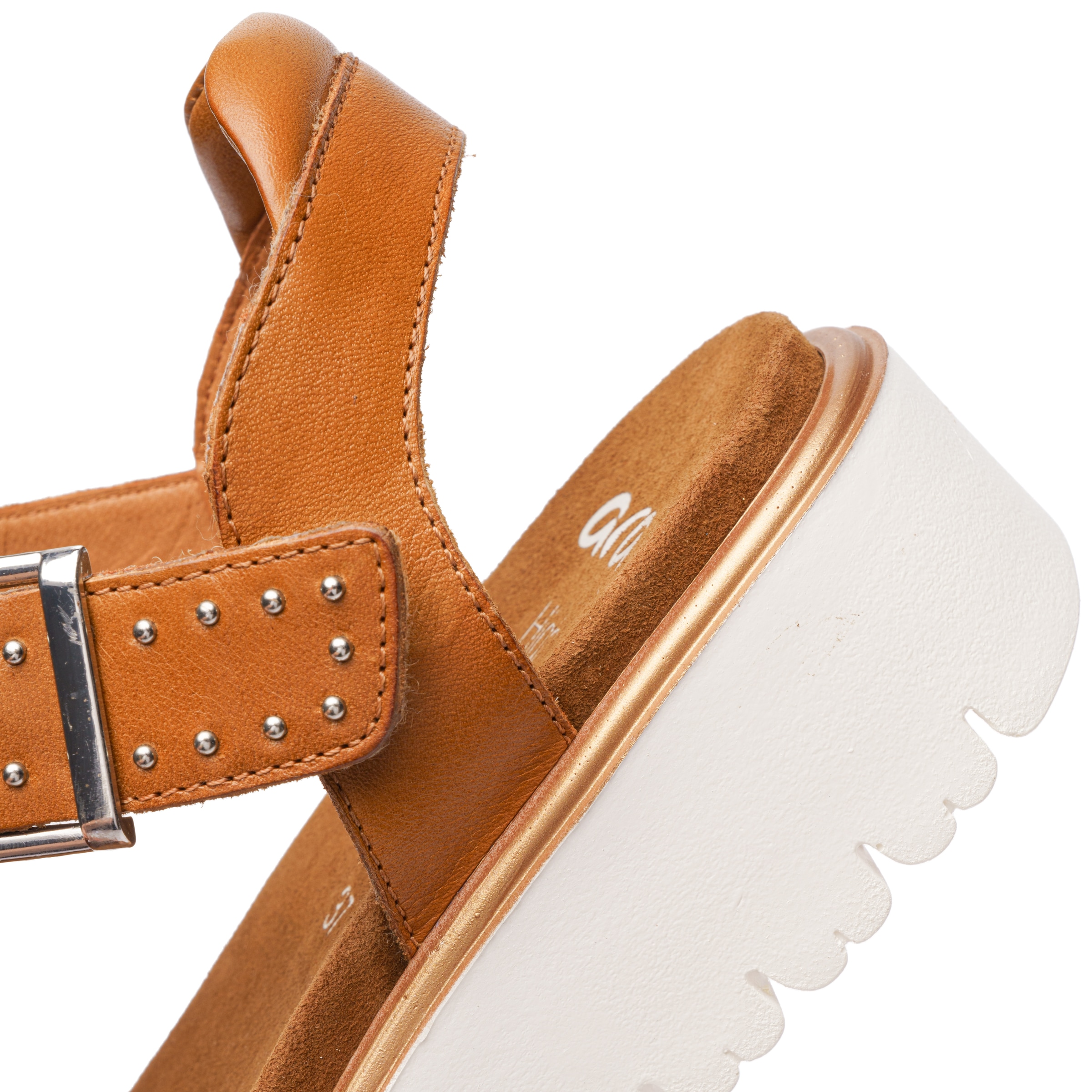 Ara Keilsandalette »BILBAO«  Keilabsatz, Plaeau, Riemchensandale mit Nieten, Weite G (= weit)