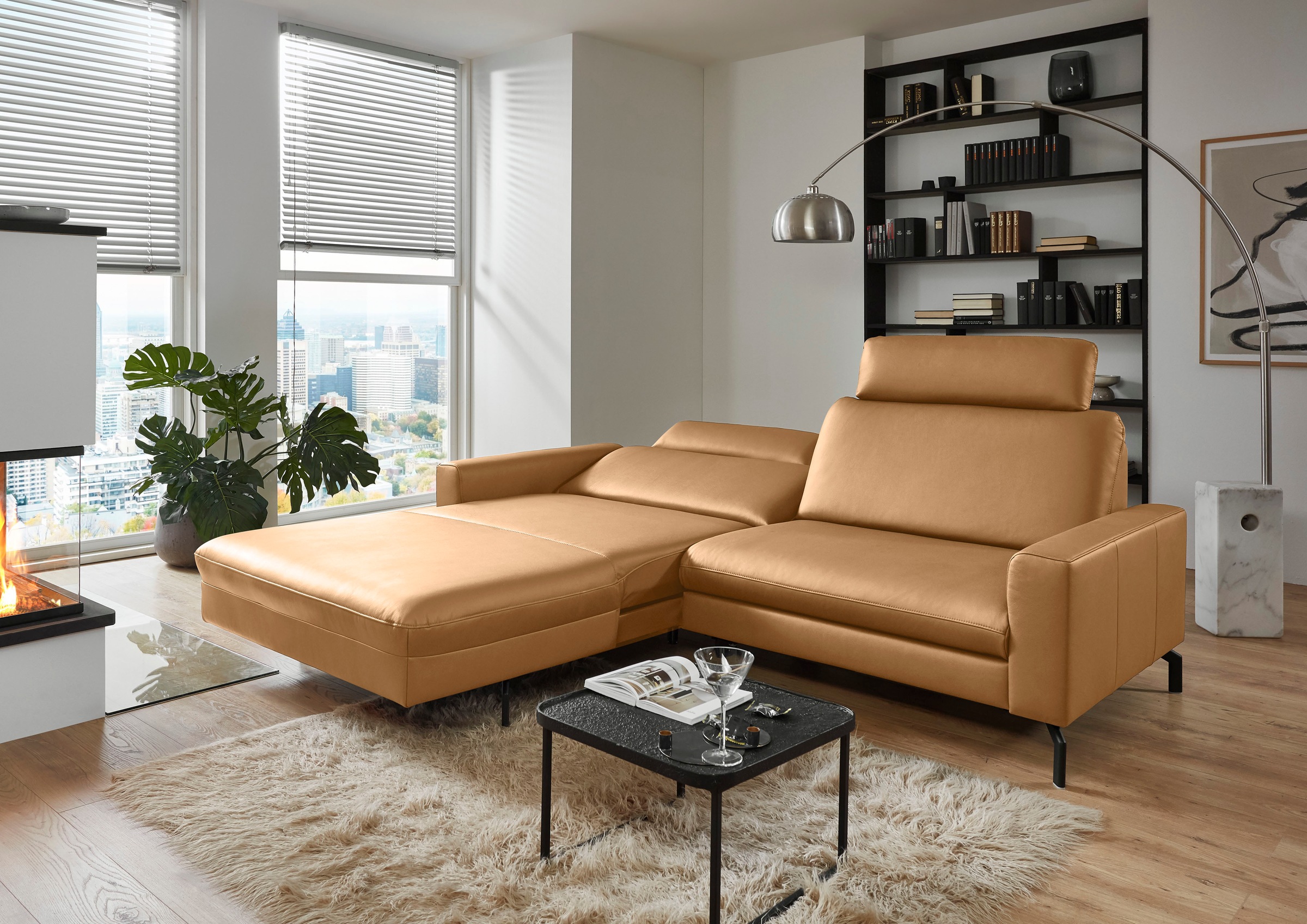 Die PlanBar Ecksofa »PN-EM20028 L-Form mit Kopfstützen«, wahlweise mit motorischem Canape