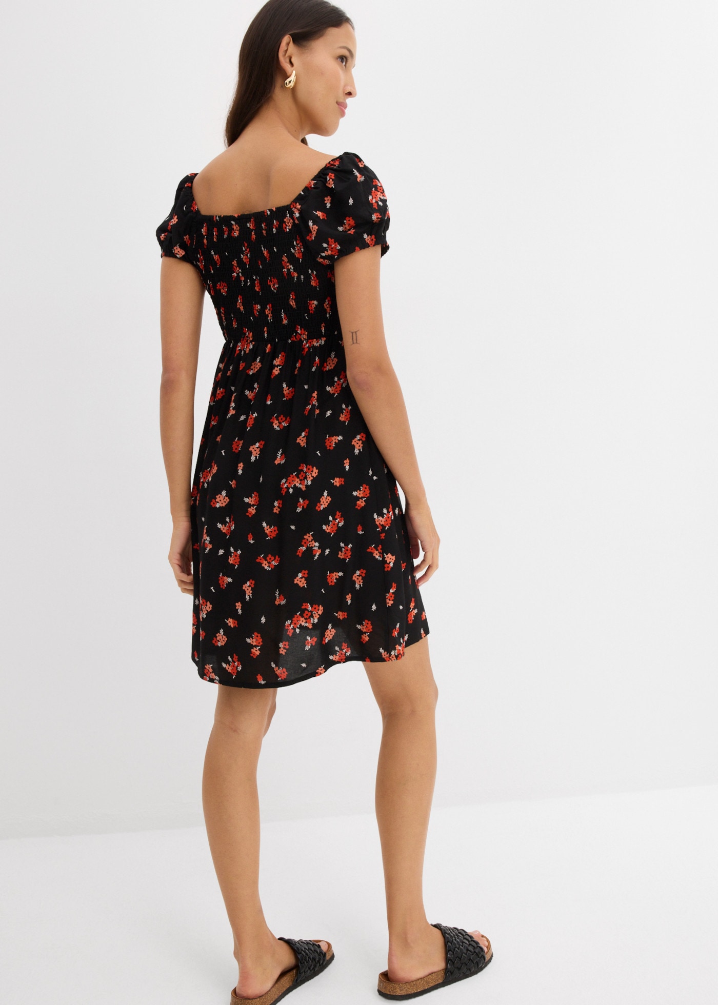 bonprix Minikleid eleganter Stil, figurbetonte Passform, mit Smok-Details, aus Viskose
