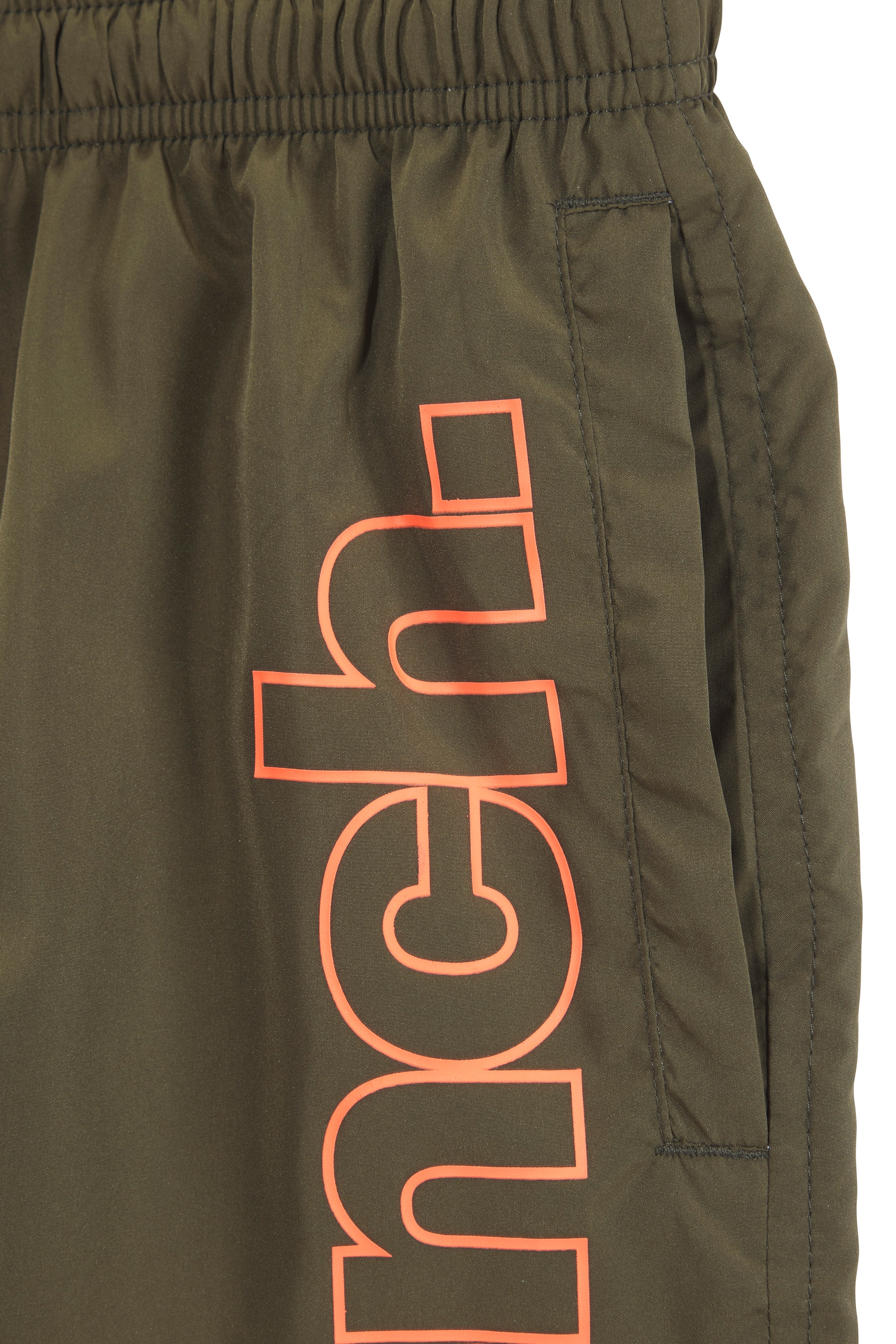 Bench. Badeshorts mit Logoschriftzug