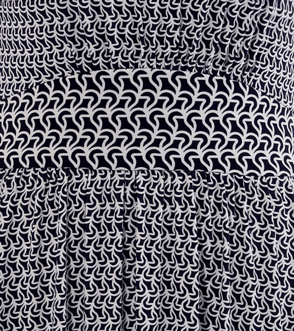 Aniston SELECTED Sommerkleid, mit zwei praktischen Eingrifftaschen
