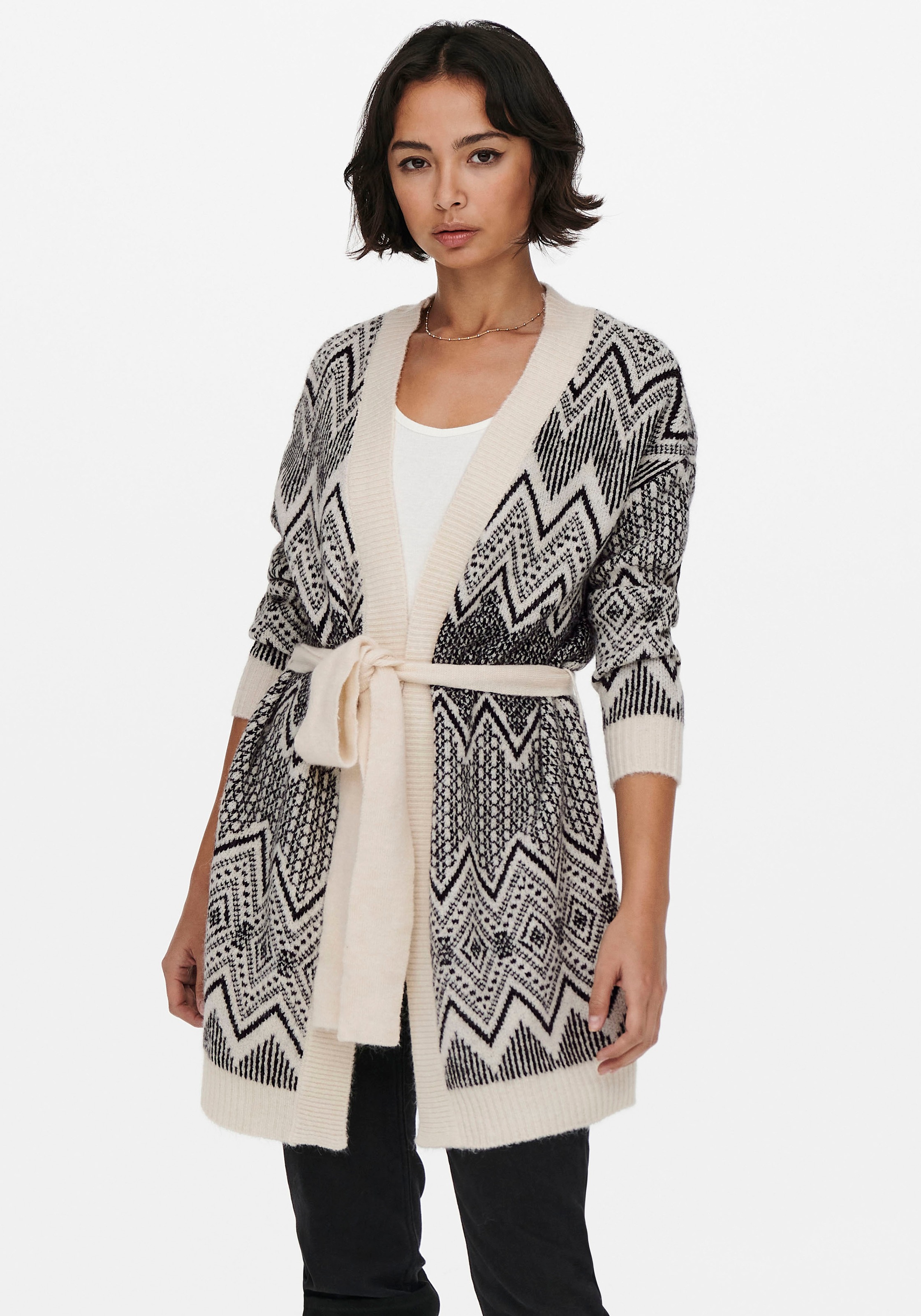 Only Jacquardstrickjacke »ONLLIVA L/S PATTERN CARDIGAN KNT«, mit Strickmuster