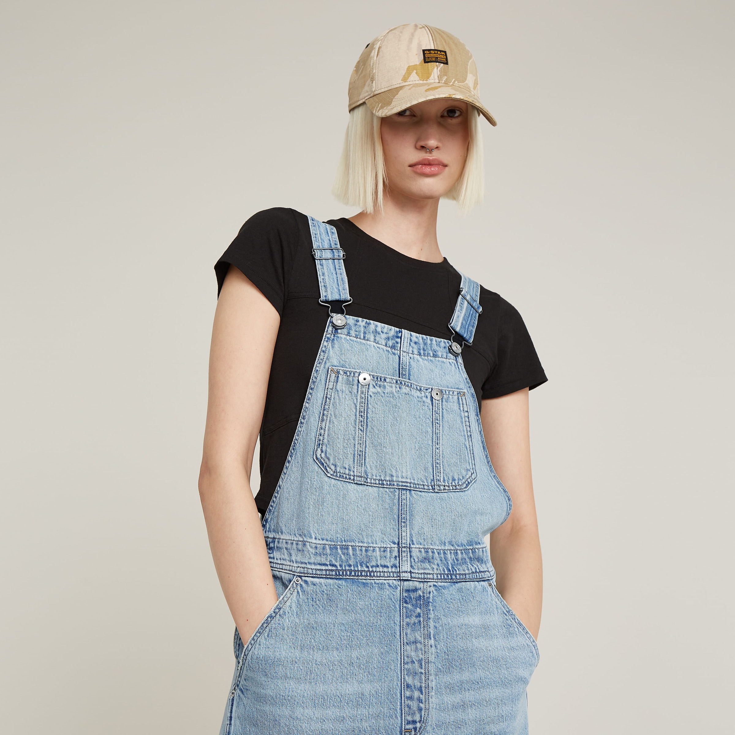 G-STAR Latzhose »Straight Leg Dungaree«, mit Knöpfen an den Seiten