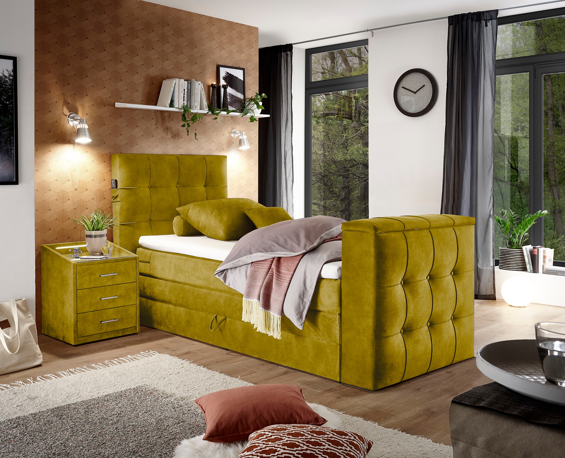 set one by Musterring Boxspringbett »Richmond« versenkbarer TV- Halterung mit Fernbedienung