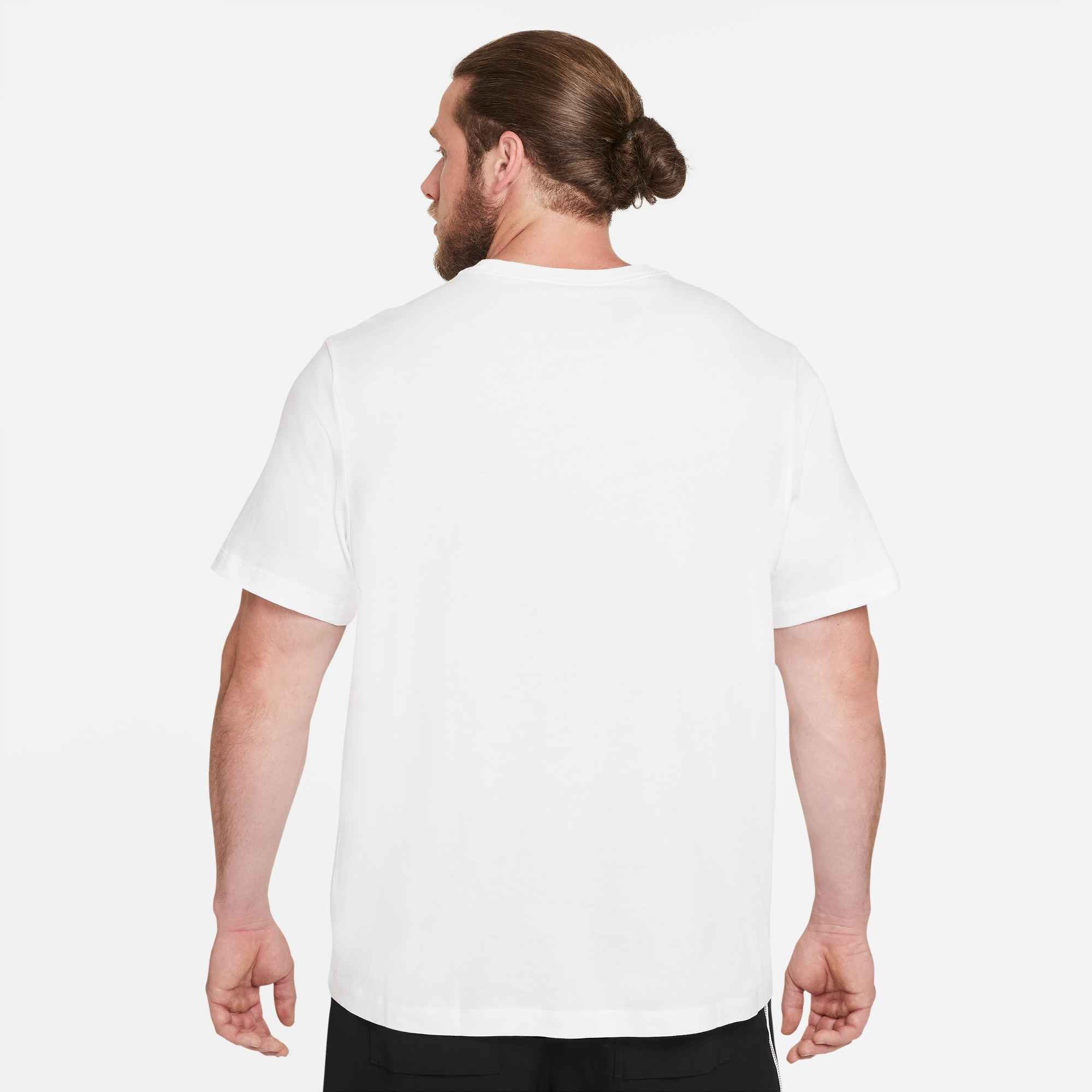 Nike Sportswear T-Shirt »M NSW CLUB TEE« Regular Fit, Kurzarm, Rundhalsausschnitt