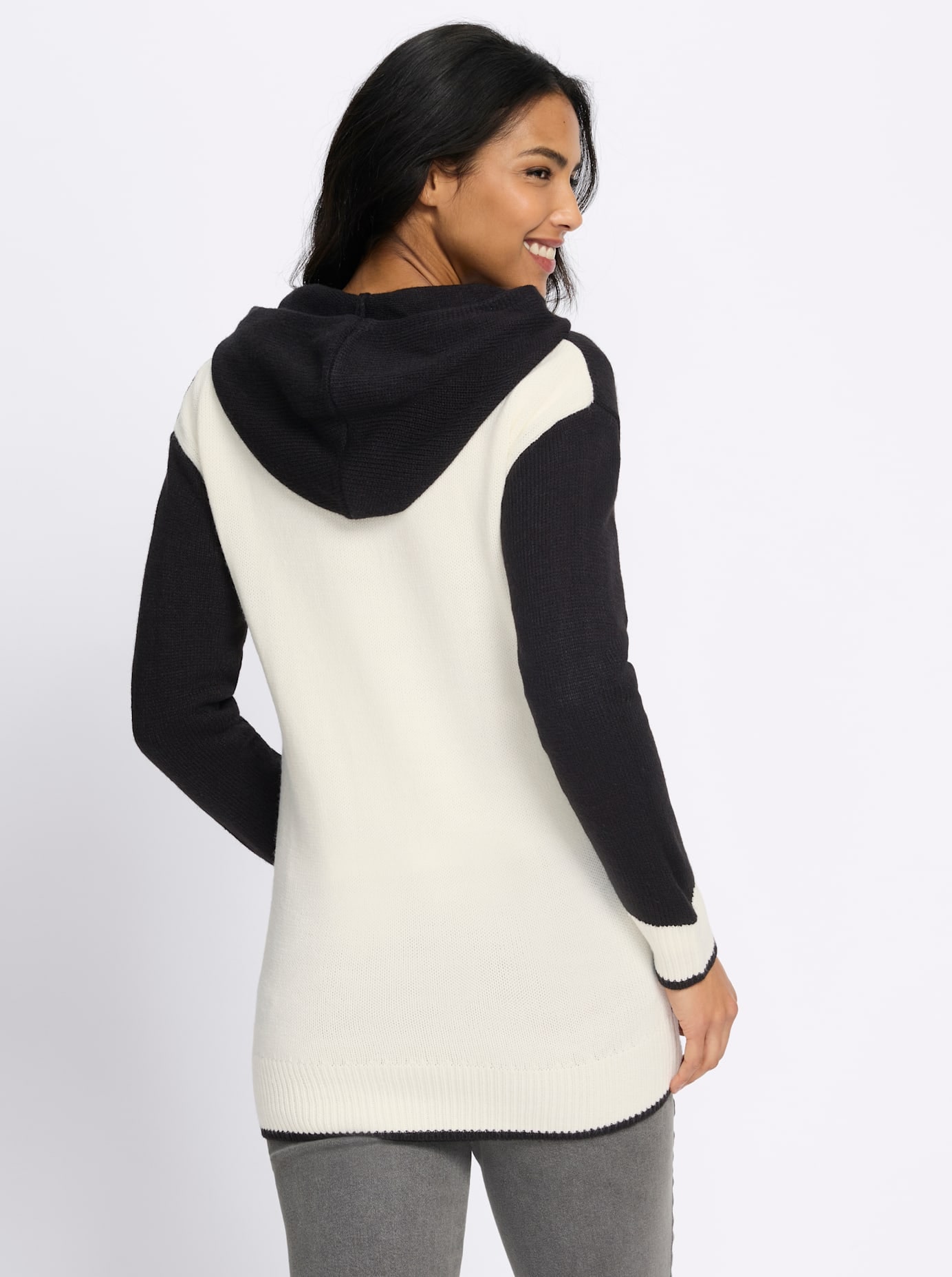 Classic Basics Longstrickjacke