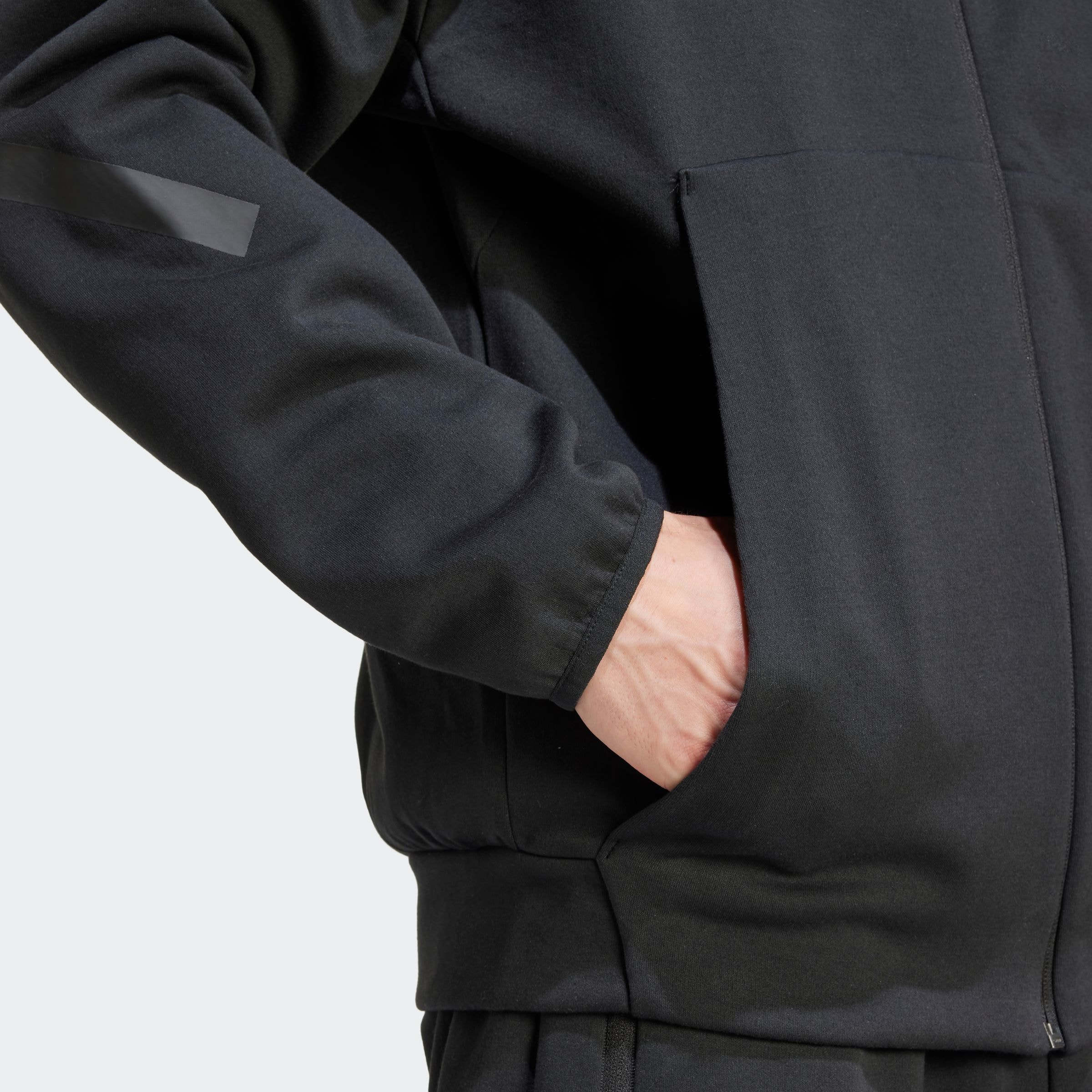 adidas Sportswear Kapuzensweatshirt »M Z.N.E. FZ«, für sportliche Aktivitäten, aus Polyester und Baumwolle
