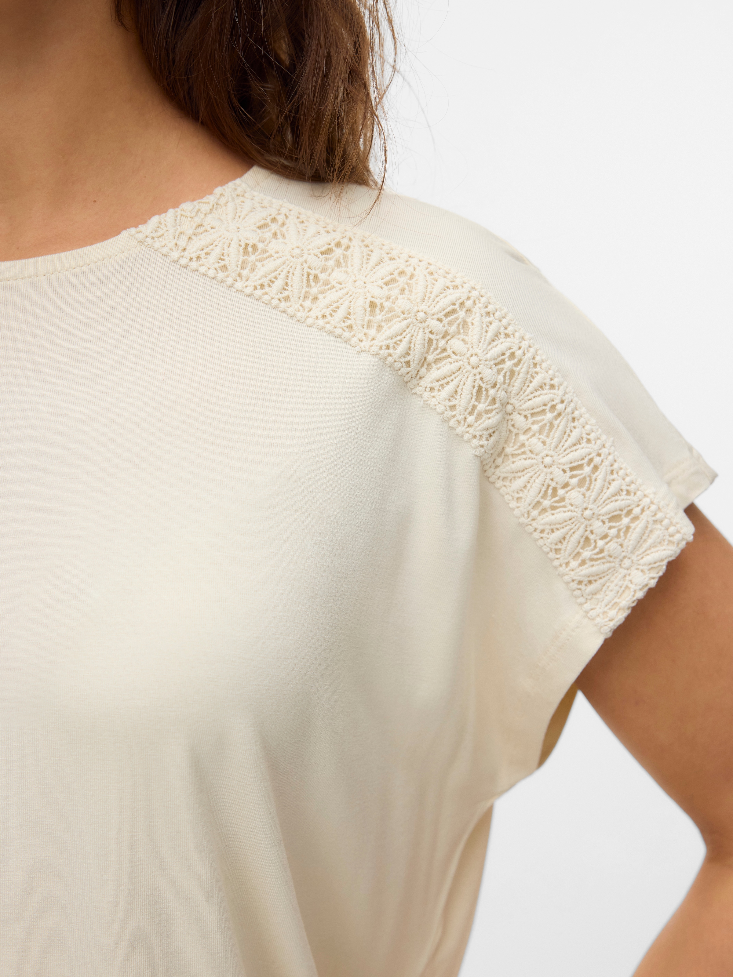 Vero Moda Kurzarmshirt »VMGINA SS O-NECK TOP JRS GA« Viskosemischung