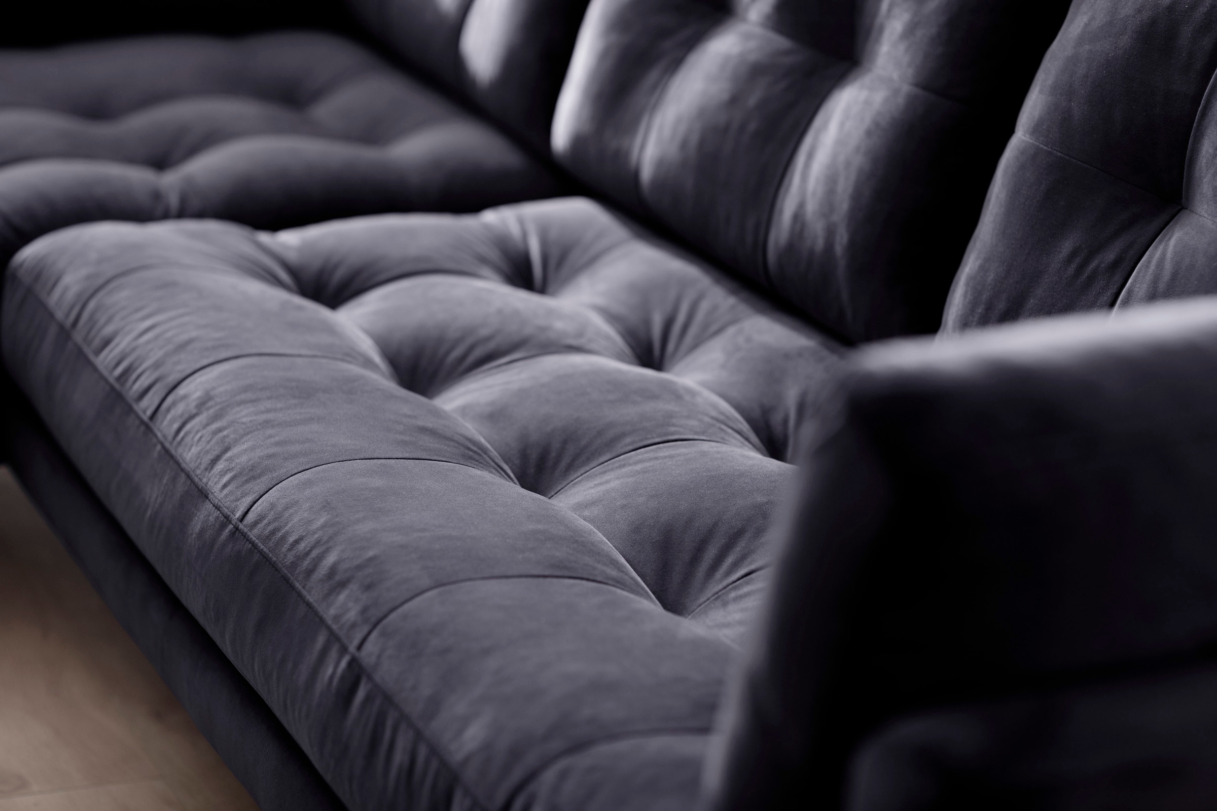 Trends by HG Ecksofa »Landau L-Form«, in Cord-Stoff mit Metallfuß