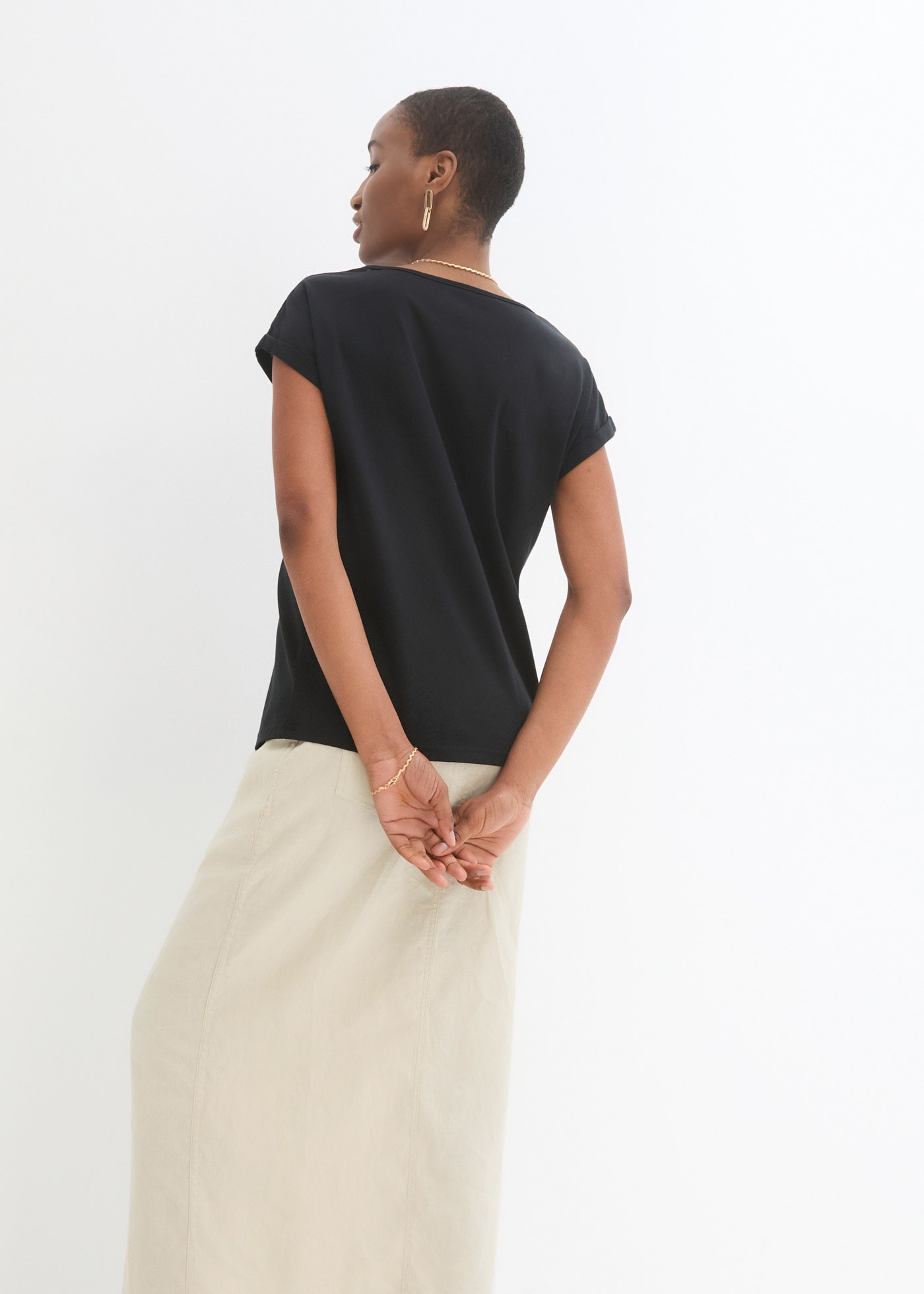 bonprix T-Shirt Oversize-Passform, Kurzarm-Design, für Frühling und Sommer