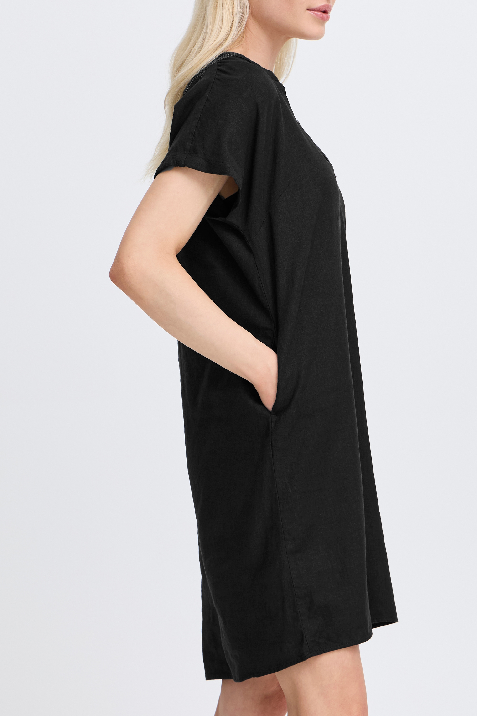 b.young Midikleid »Kleid BYFALAKKA«