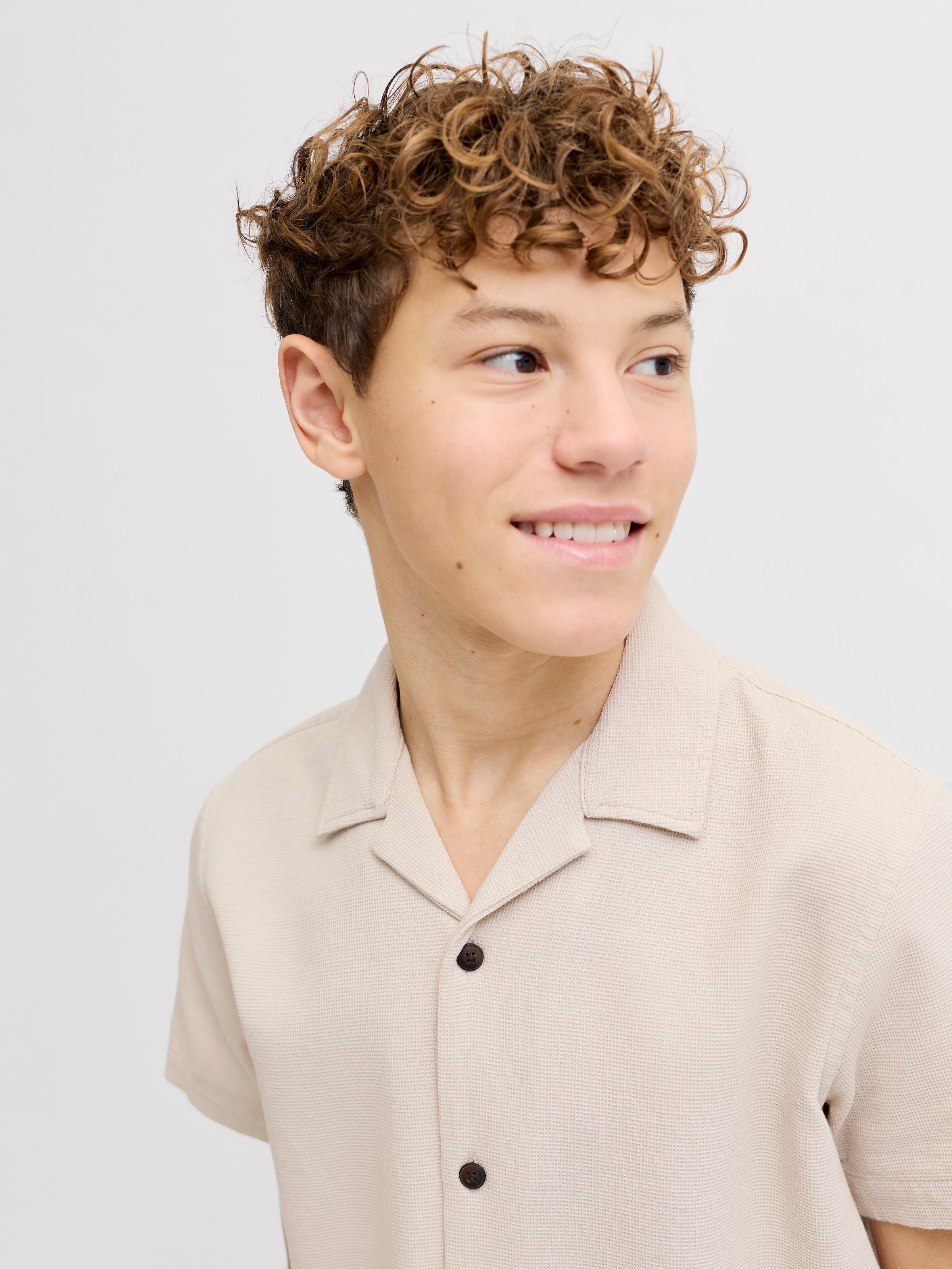 Jack & Jones Junior Kurzarmhemd »JJGLOBAL WAFFLE RESORT SHIRT SS JNR« Baumwolle, locker geschnitten