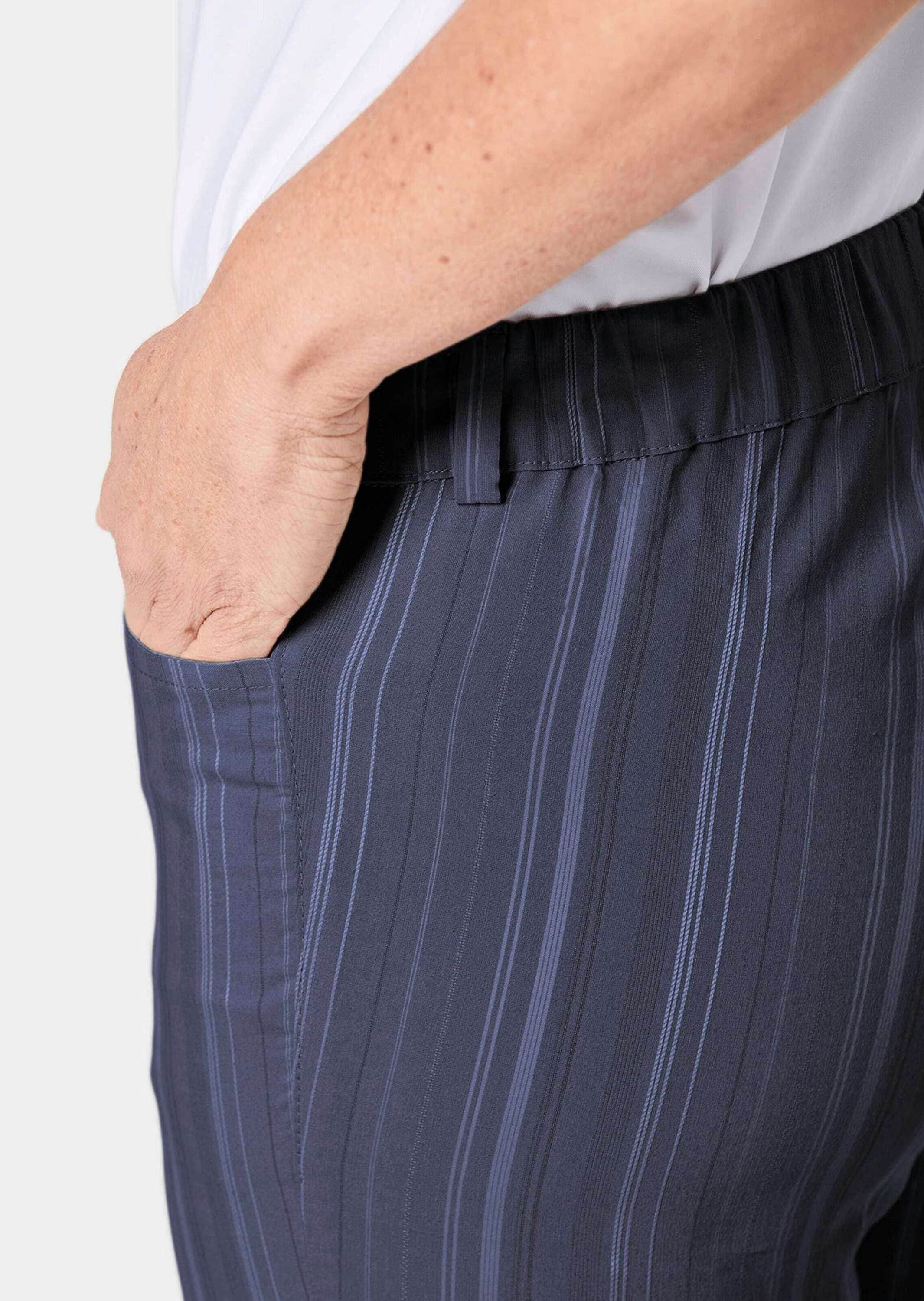 GOLDNER Stoffhose »Kurzgröße Sportliche Strukturhose in elastischer Ware«