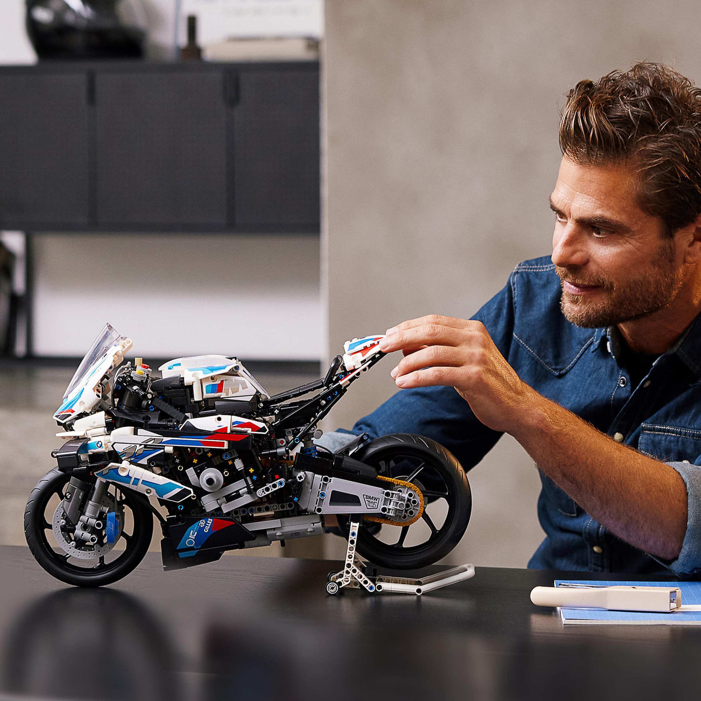 LEGO Technic 42159 Yamaha MT-10 SP, Motorrad-Modellbausatz für Erwachsene'  kaufen - Spielwaren